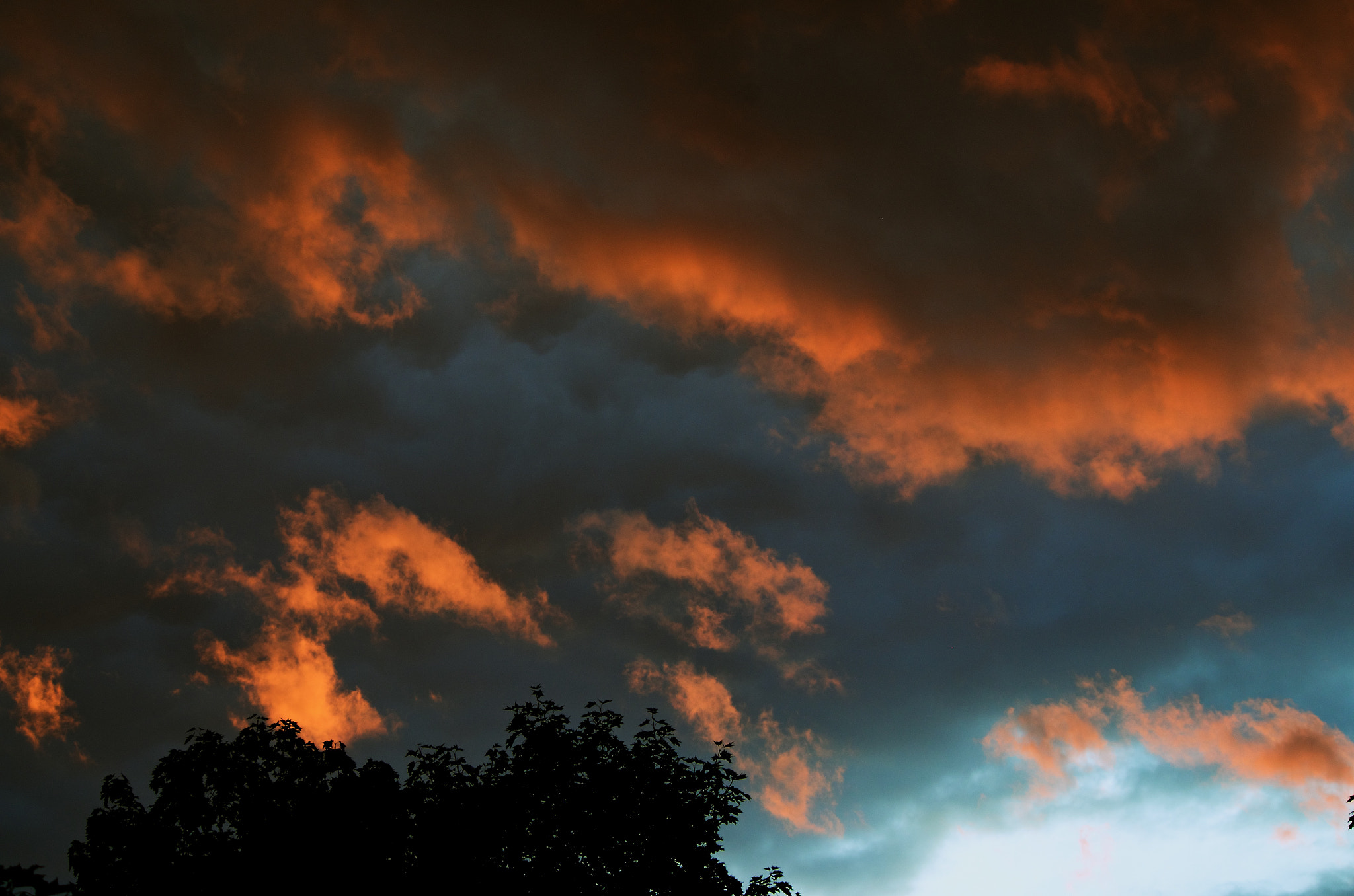 Pentax K-50 sample photo. Tracy's sky! photography