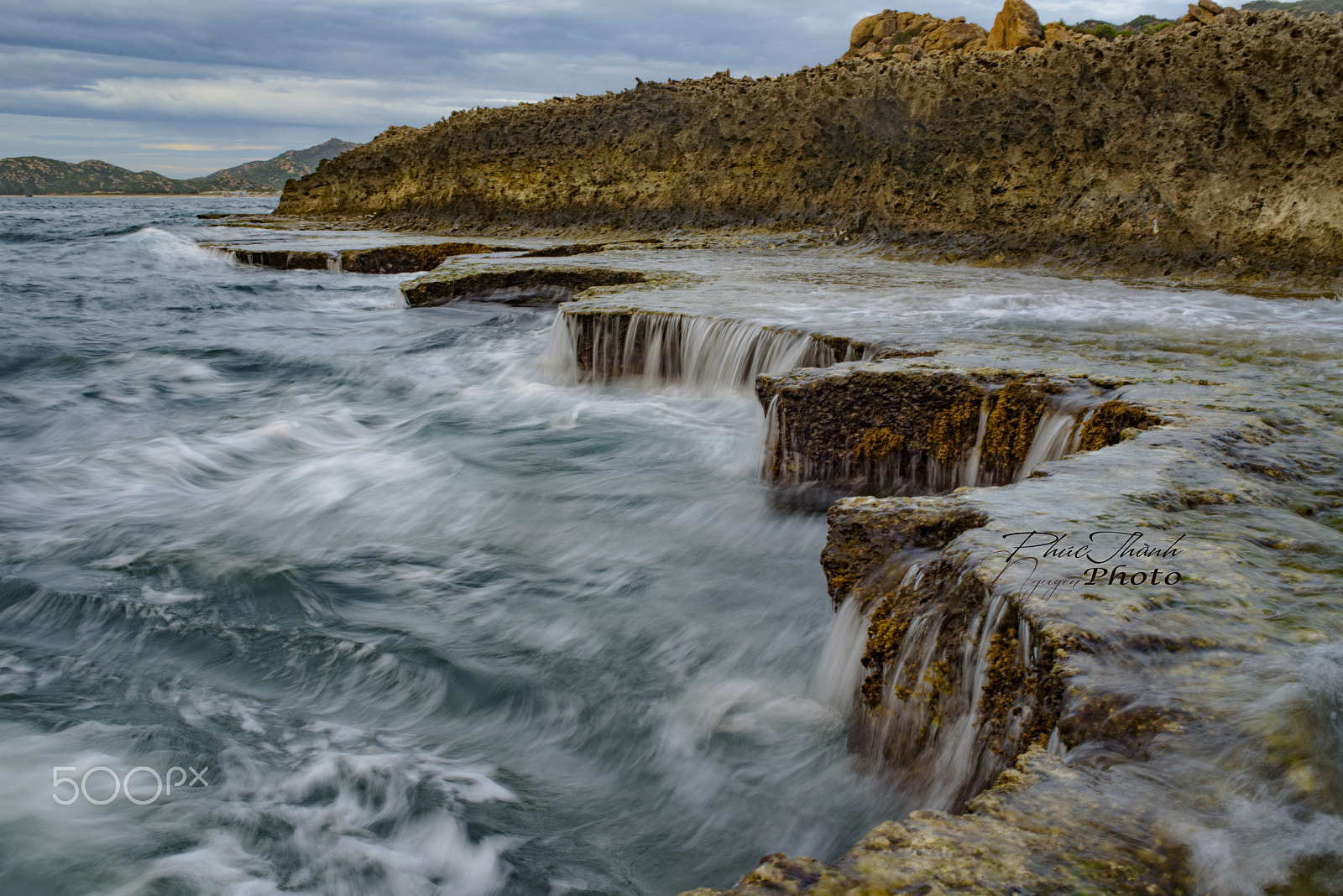 Nikon D750 + Nikon AF Nikkor 35mm F2D sample photo. Hang rai rock photography