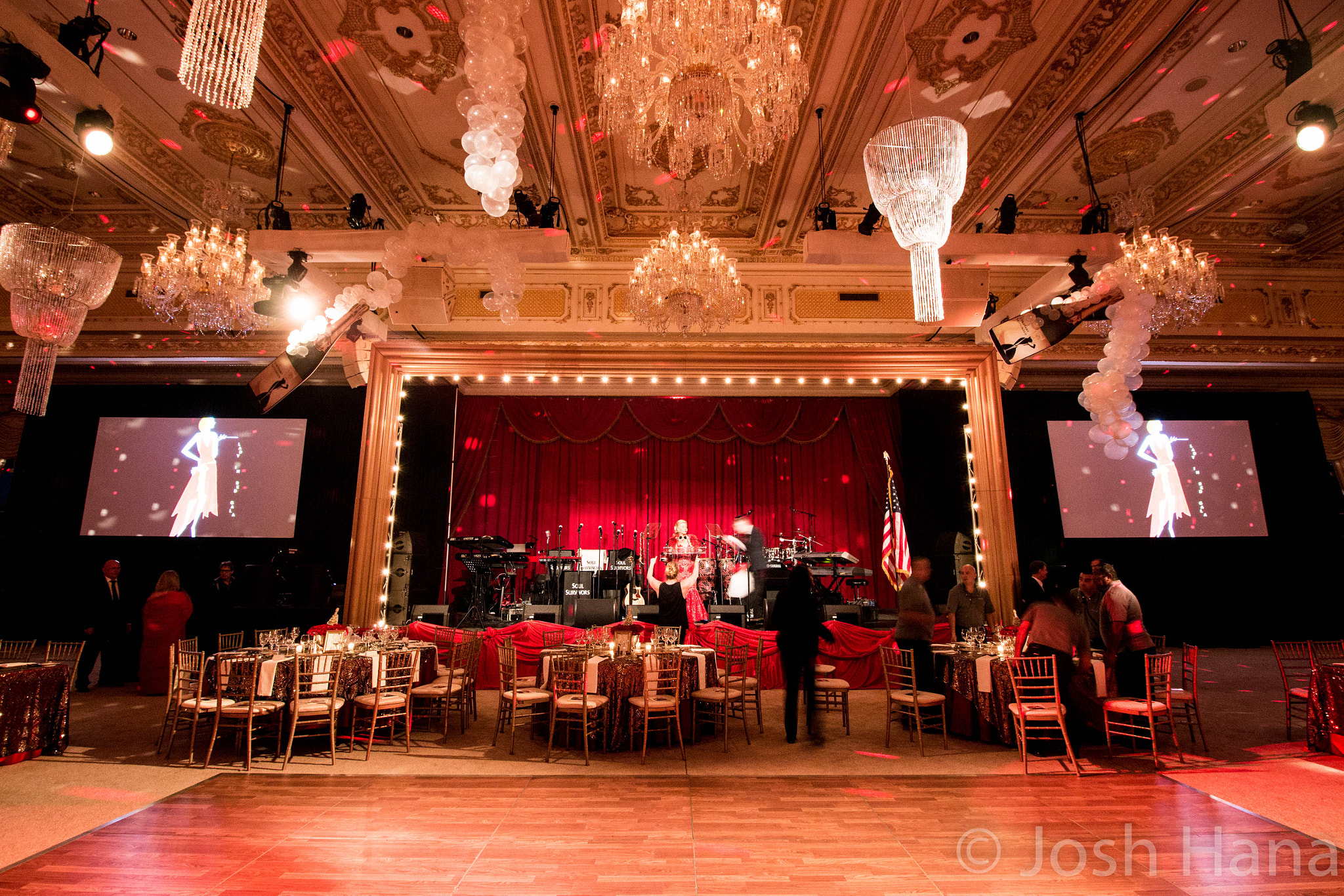 Canon EOS 700D (EOS Rebel T5i / EOS Kiss X7i) sample photo. Dinner stage shot photography