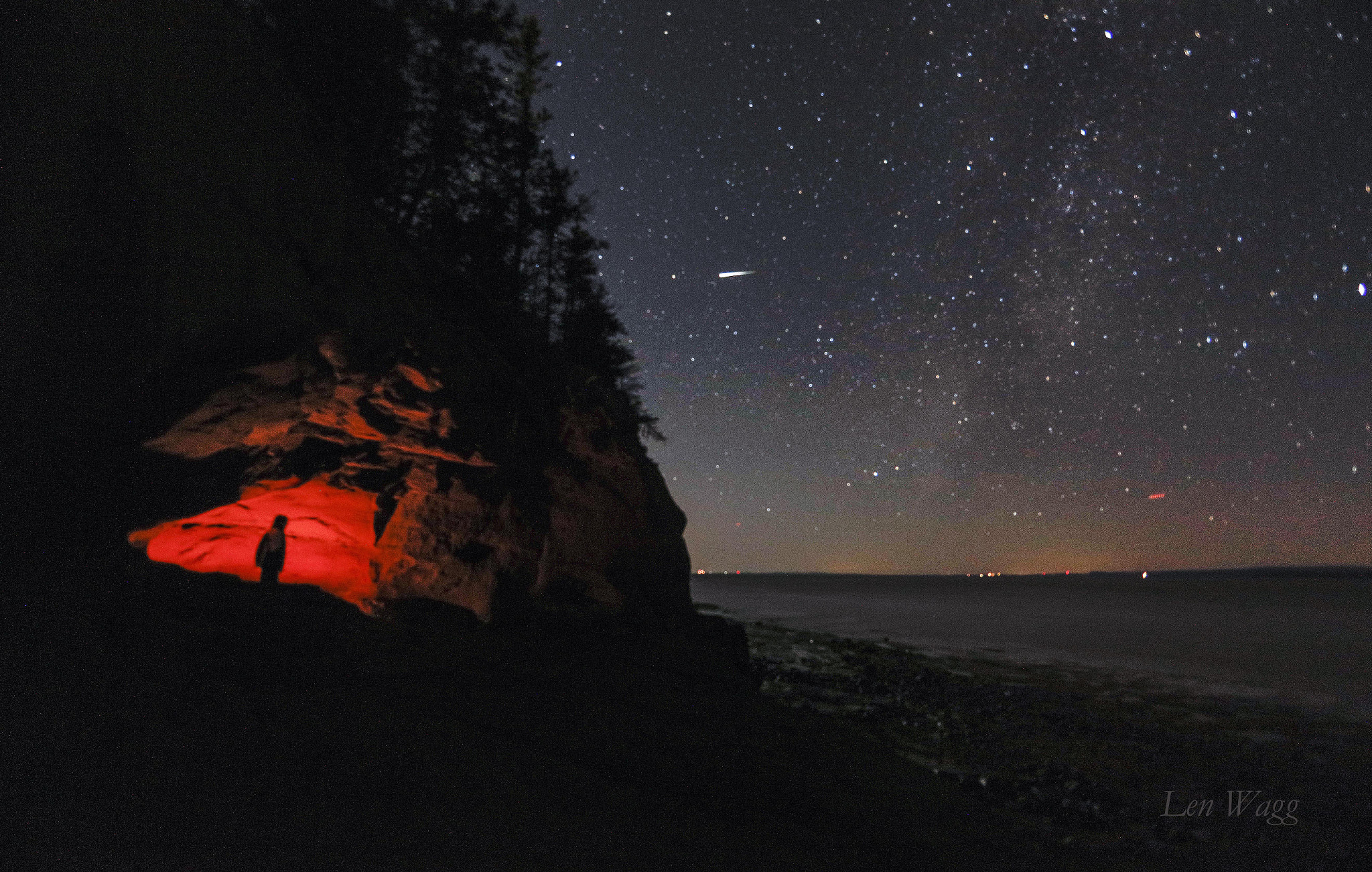 Canon EF 14mm F2.8L II USM sample photo. Meteor nightscape photography