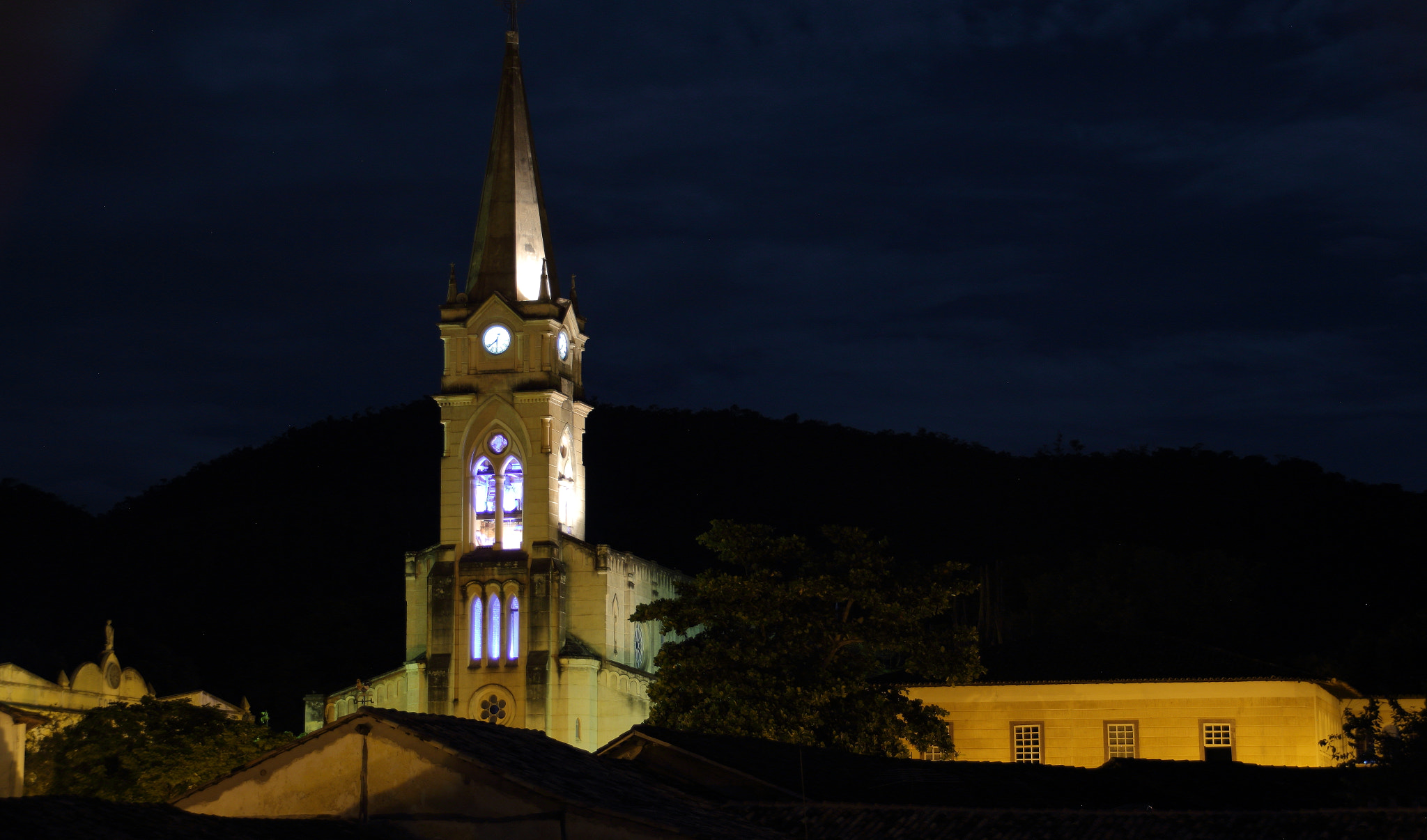 Canon EOS 600D (Rebel EOS T3i / EOS Kiss X5) sample photo. Igreja photography