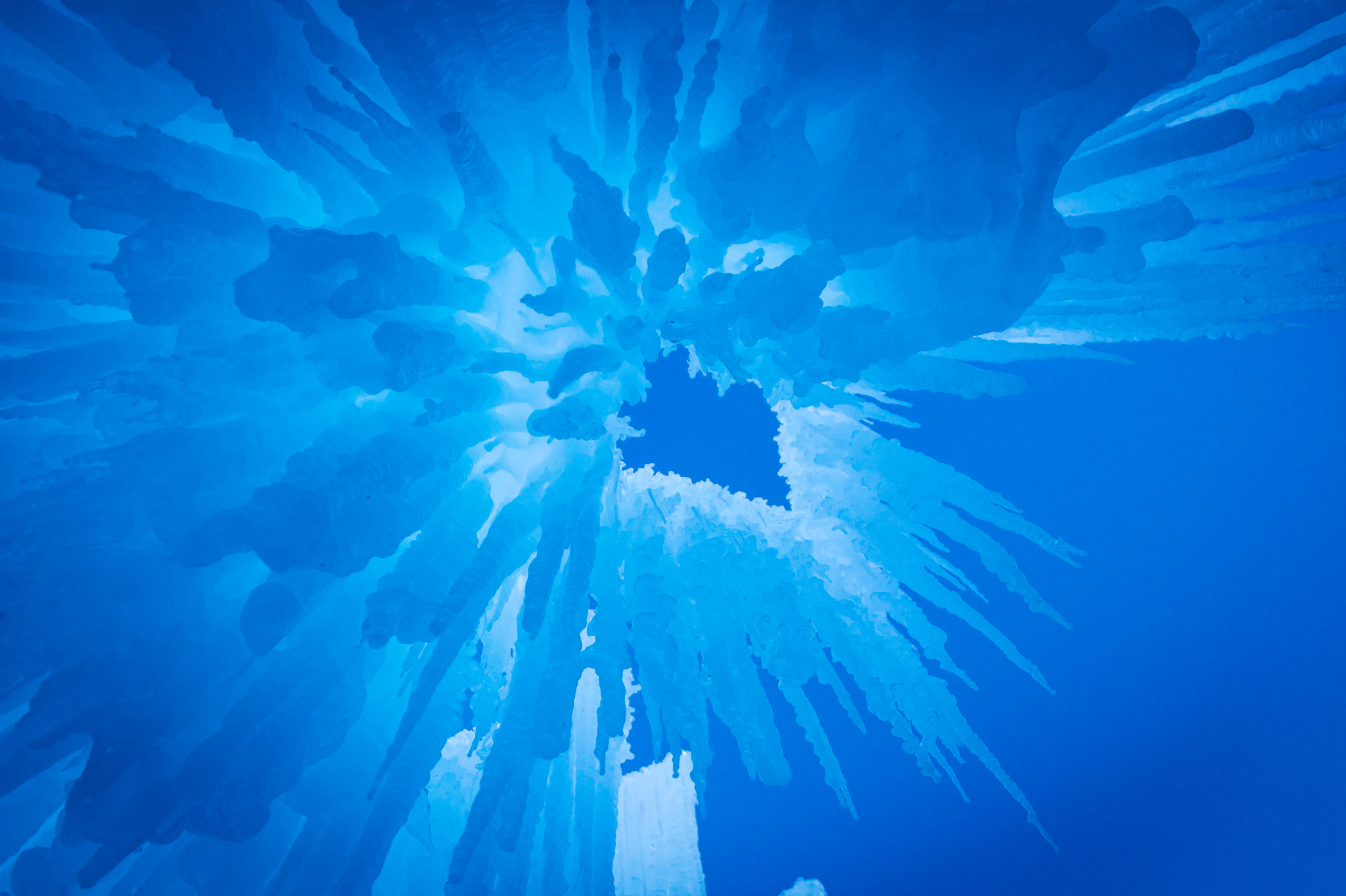Canon EOS 600D (Rebel EOS T3i / EOS Kiss X5) sample photo. Ice castle photography