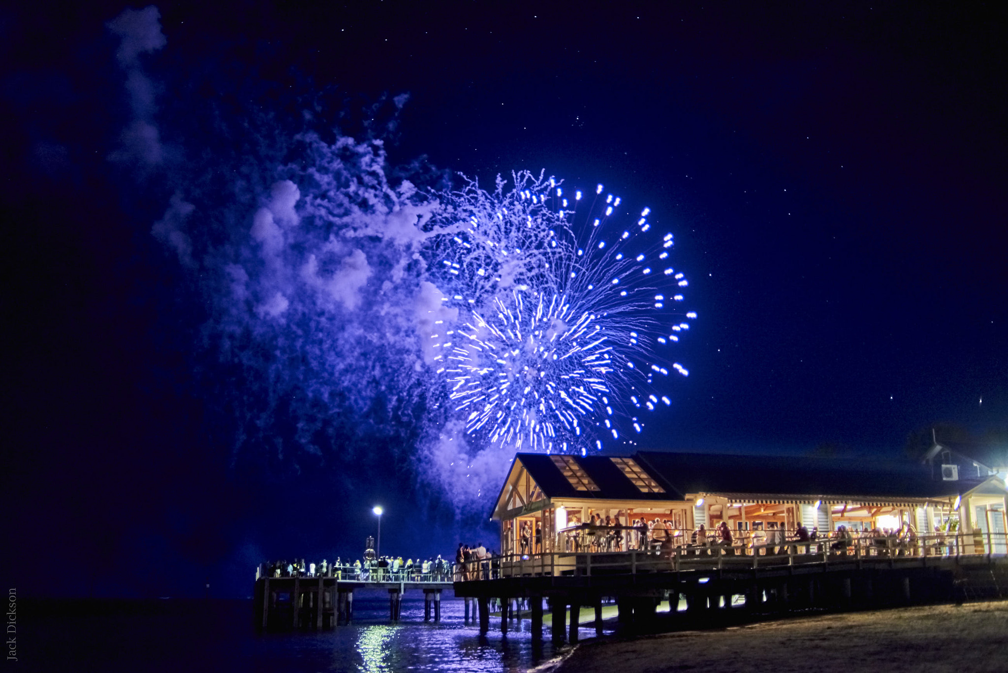 Nikon AF Nikkor 35mm F2D sample photo. New years eve barwon heads photography