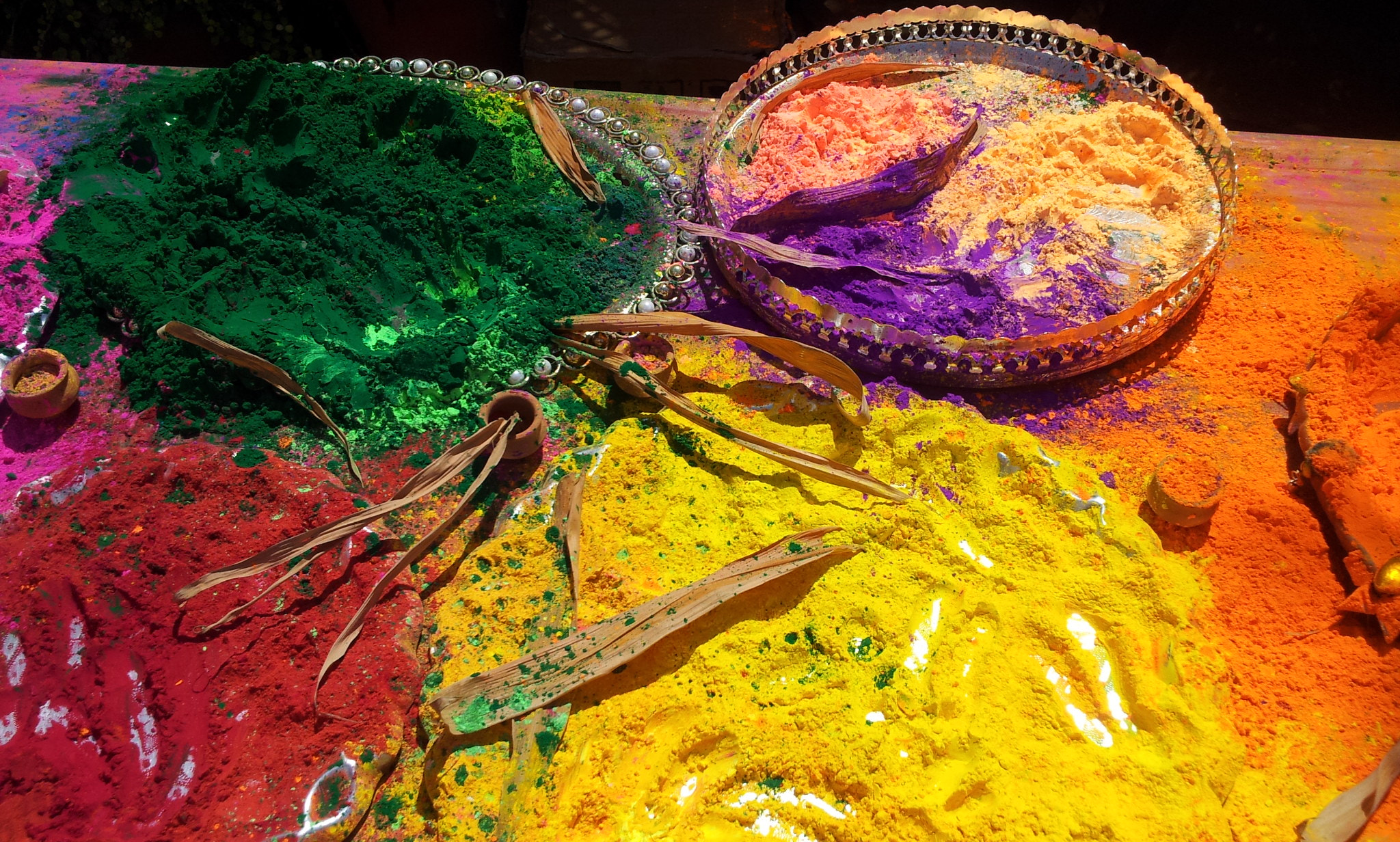 Samsung Galaxy Note sample photo. The colors of holi photography