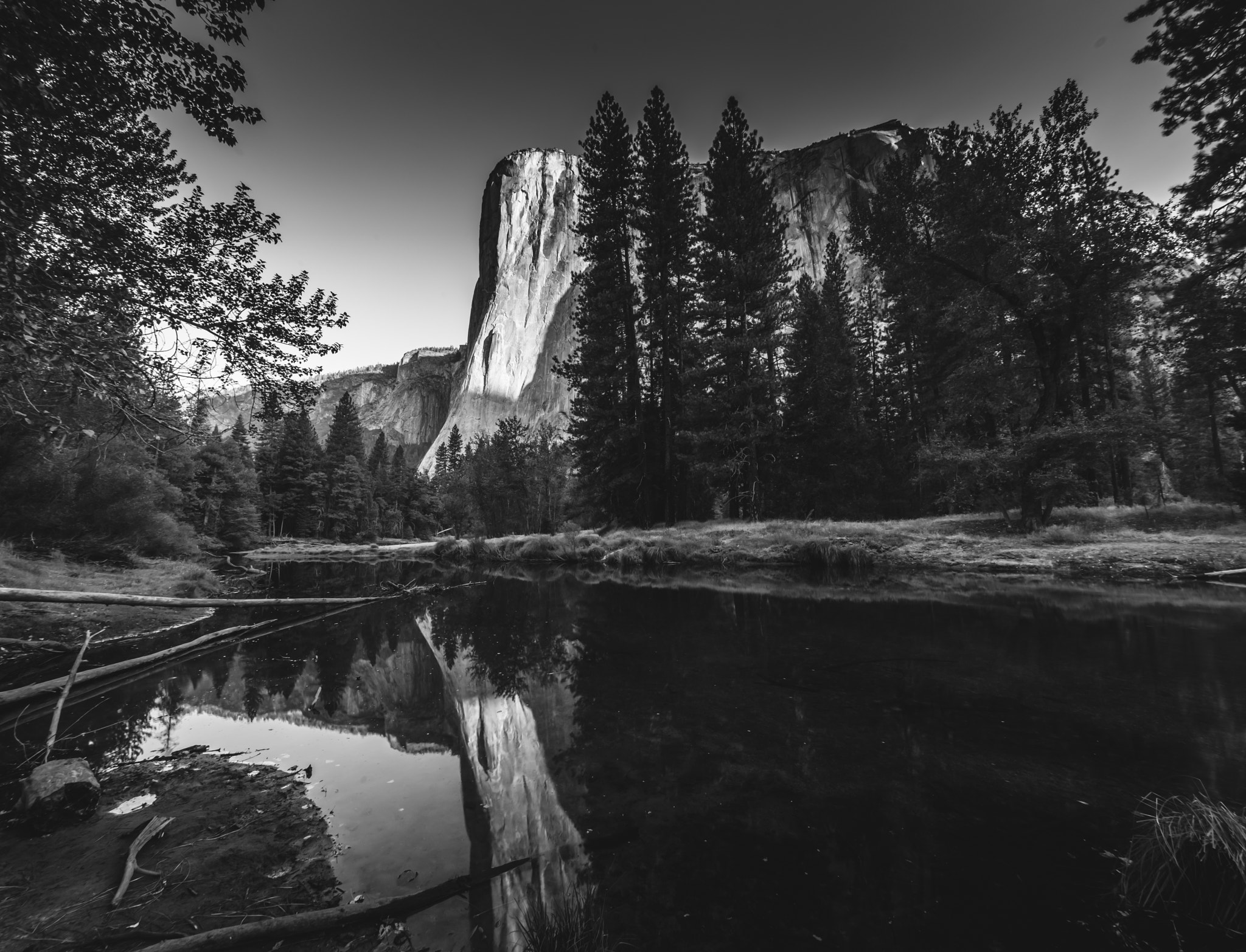 Nikon D810 + Nikon AF Fisheye-Nikkor 16mm F2.8D sample photo. El capitan photography