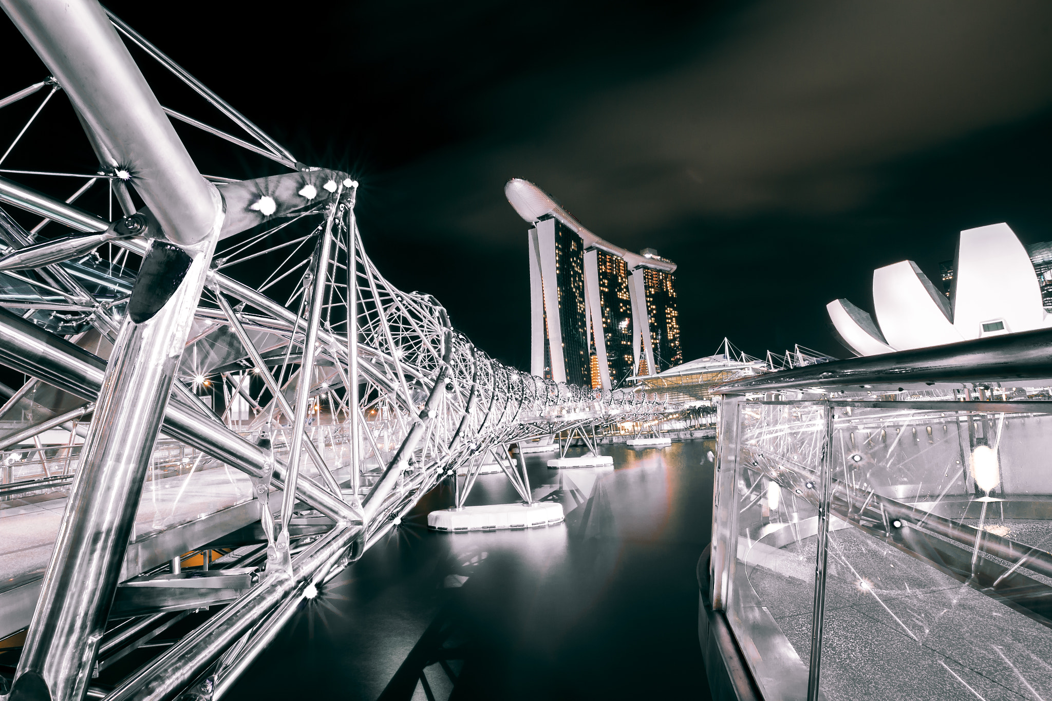 Sigma 10-20mm F3.5 EX DC HSM sample photo. Shine bright photography