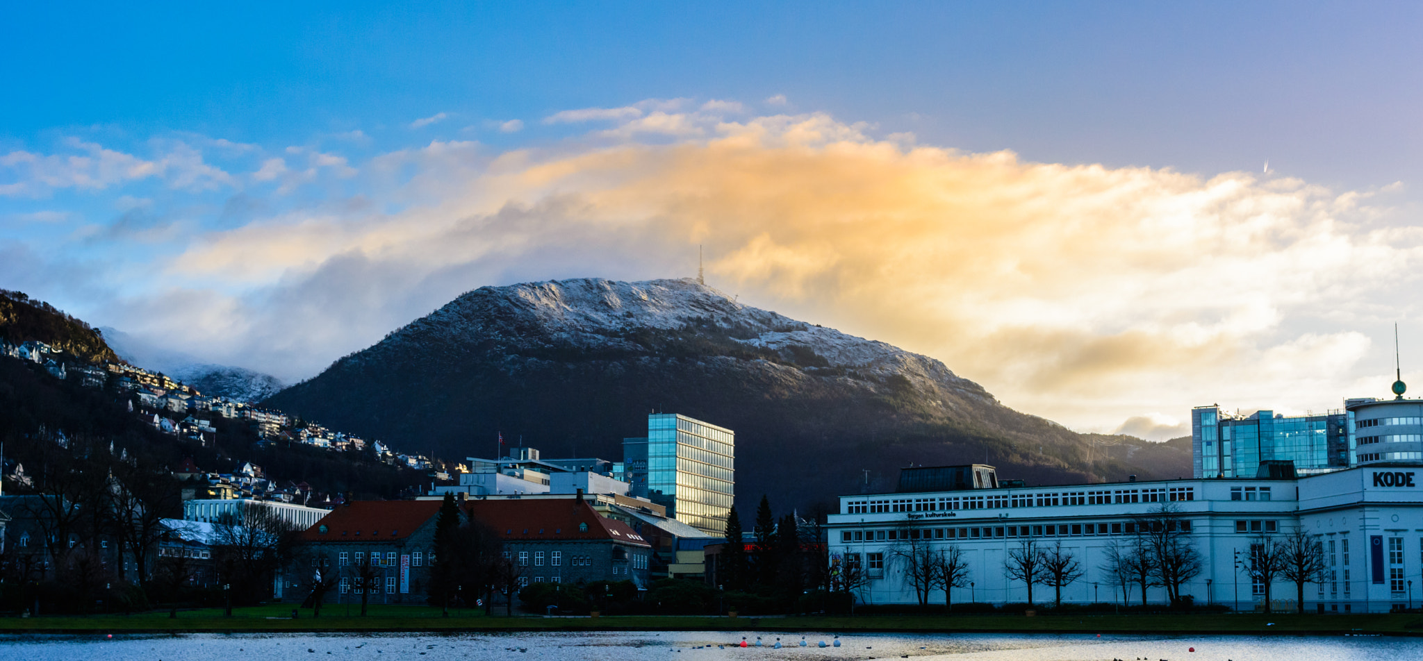 Nikon D7100 + Nikon AF-S Nikkor 28mm F1.8G sample photo. Bergen photography