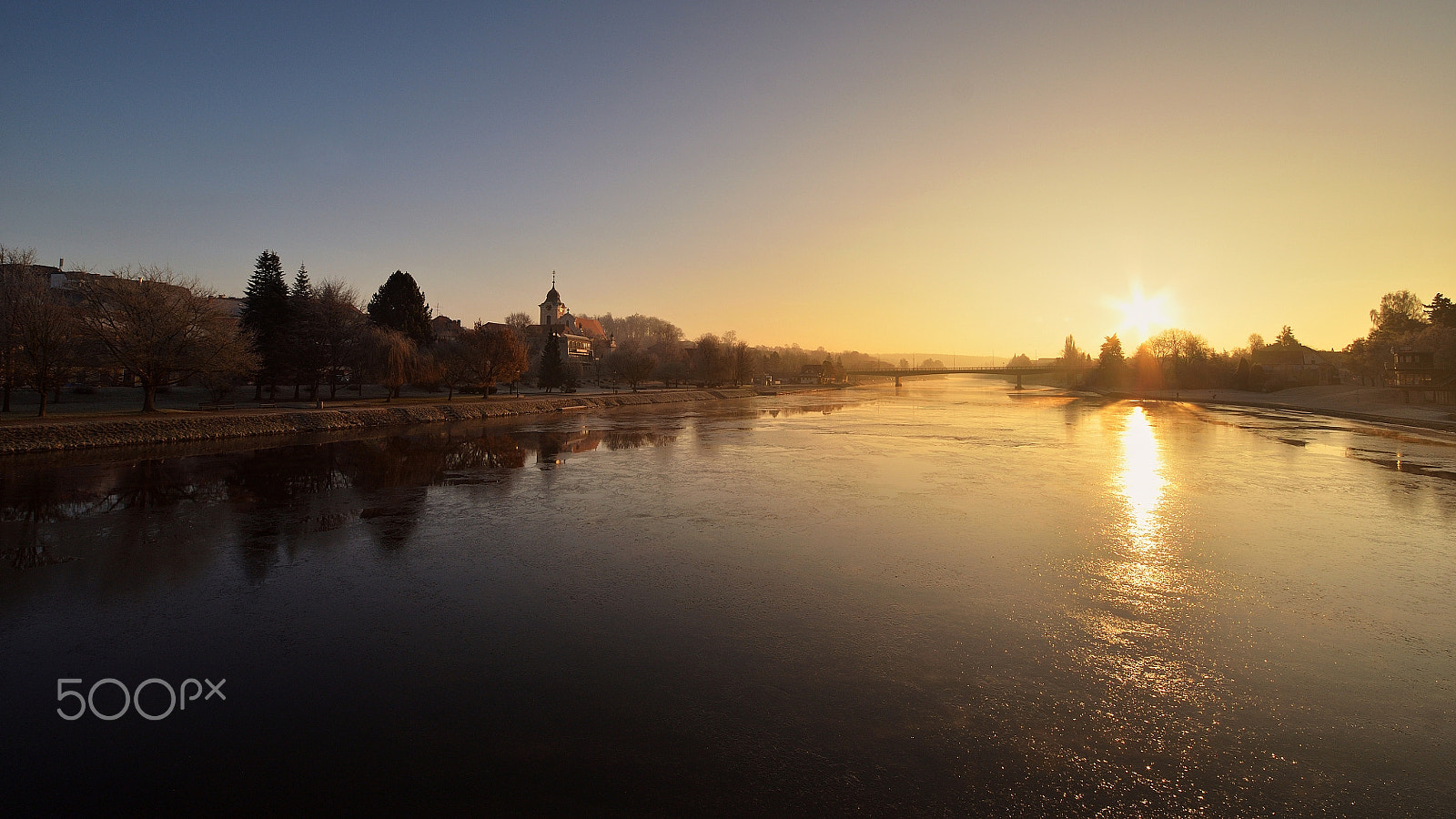 Samyang 14mm F2.8 ED AS IF UMC sample photo. Morning in tyn nad vltavou ... photography