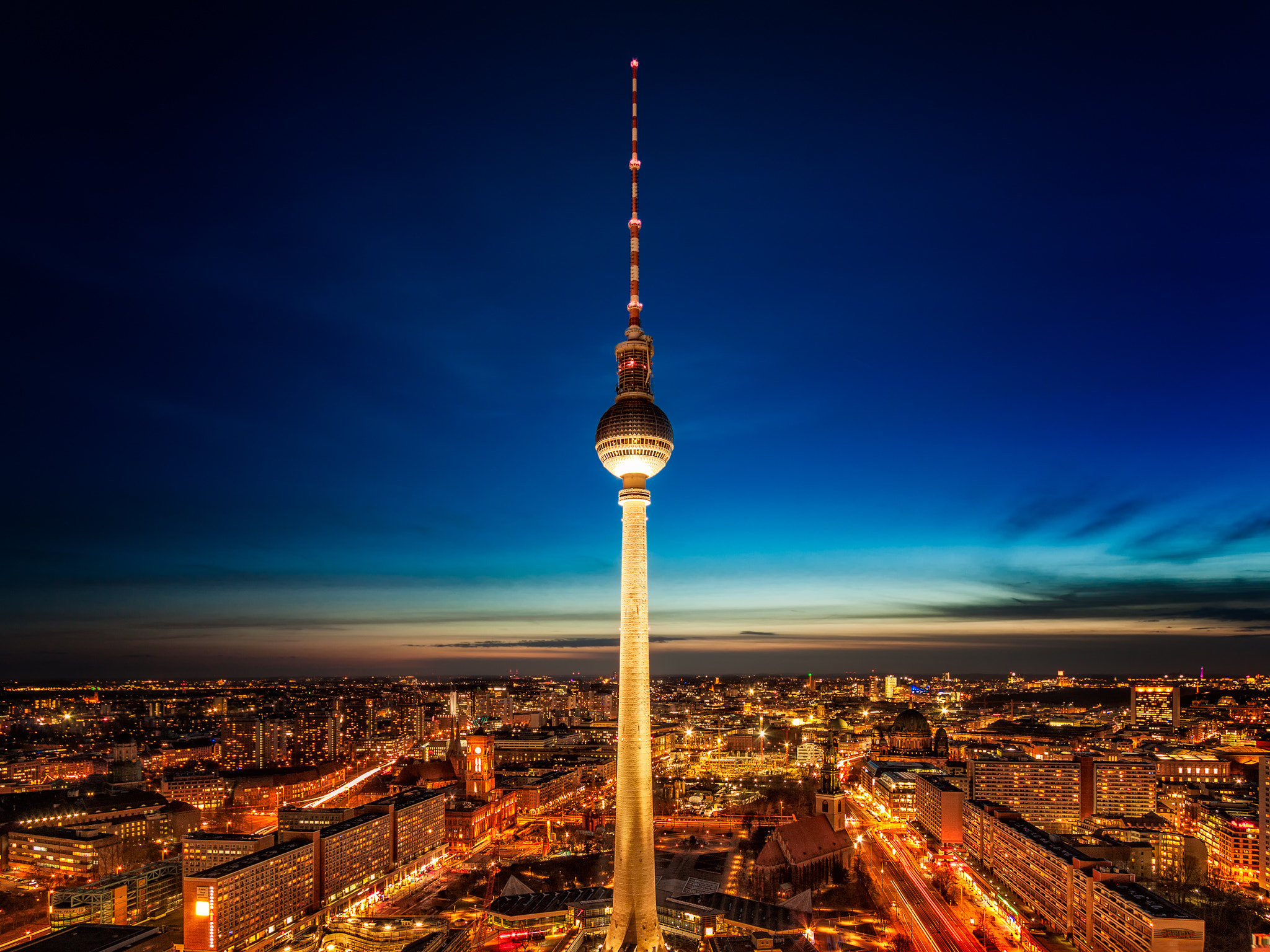 Canon EF-S 10-22mm F3.5-4.5 USM sample photo. Alex parkinn night photography