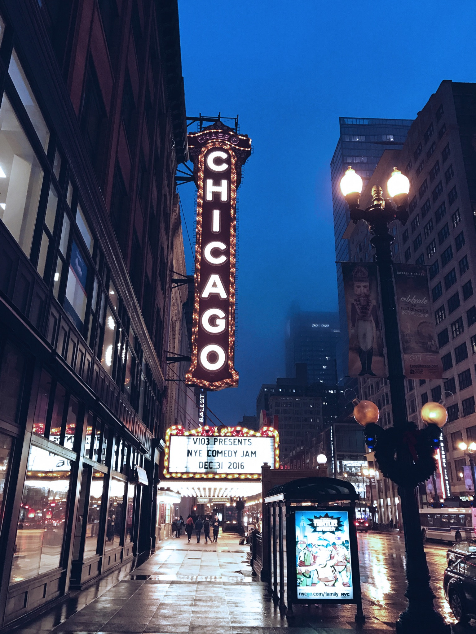 Apple iPhone 7 Plus sample photo. Chicago theatre photography