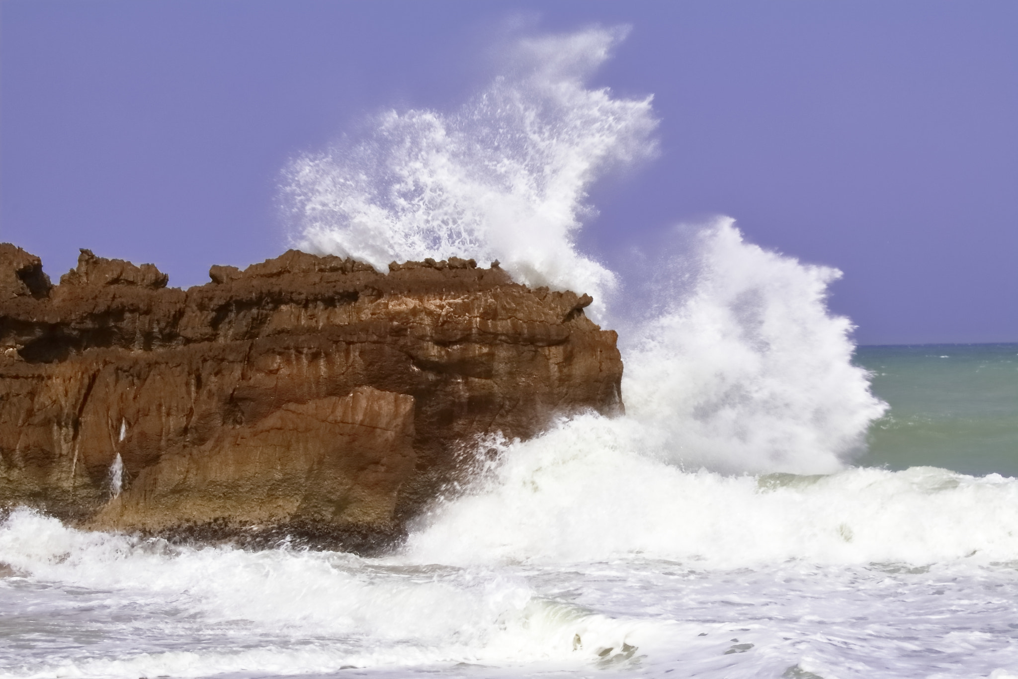 Sigma 18-200mm f/3.5-6.3 DC OS sample photo. Waves photography