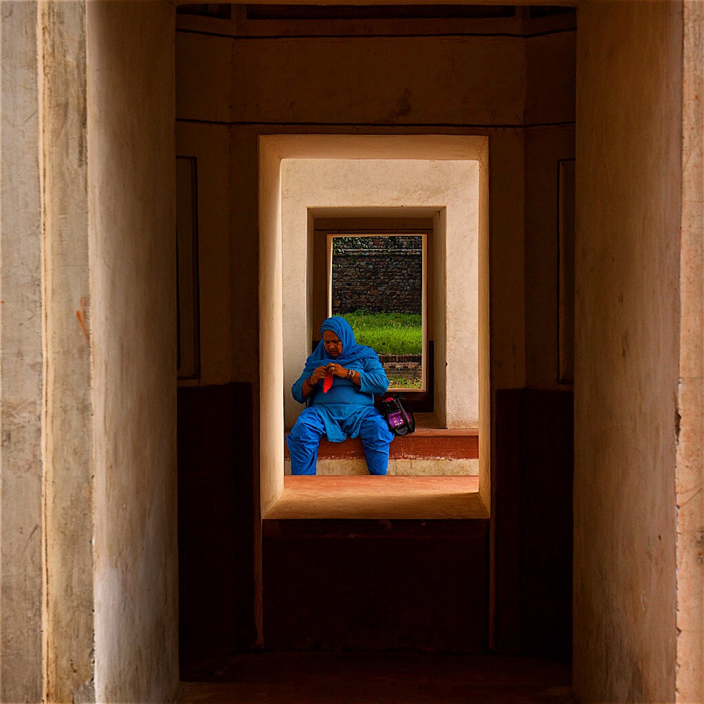 Canon EF 16-35mm F4L IS USM sample photo. Humayun's tomb - new delhi - india photography