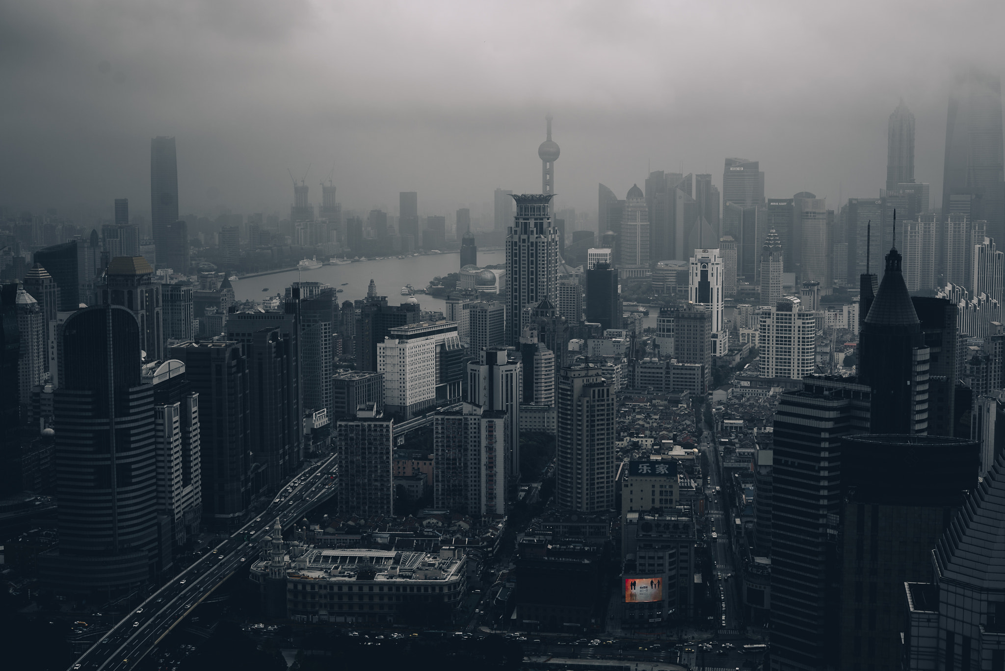 Sony a7S II + Sony FE 50mm F1.8 sample photo. Huangpu river flows. photography
