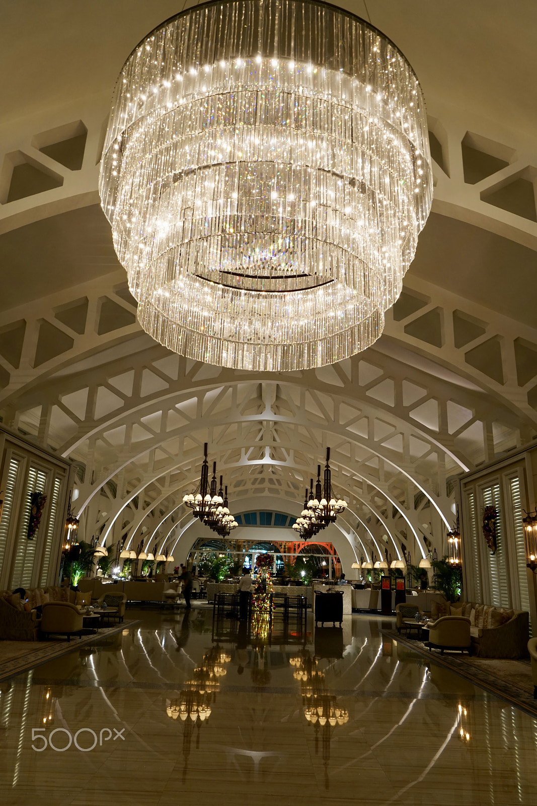 Sony a7R II + Sony Vario Tessar T* FE 24-70mm F4 ZA OSS sample photo. The lobby @ fullerton bay hotel singapore photography