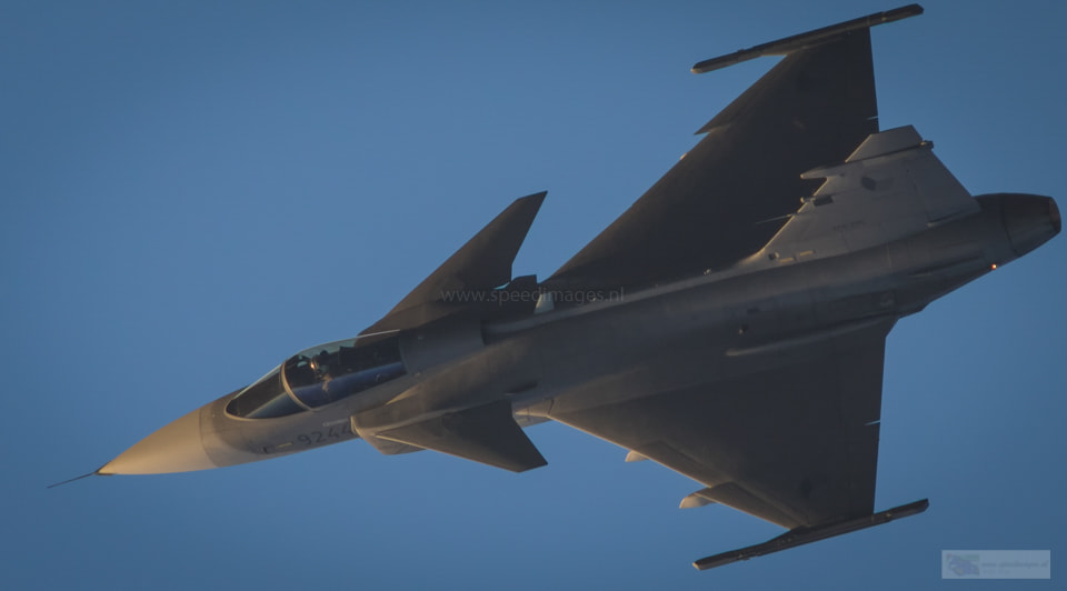 Canon EF 200mm F2.8L II USM sample photo. Sunset viper photography