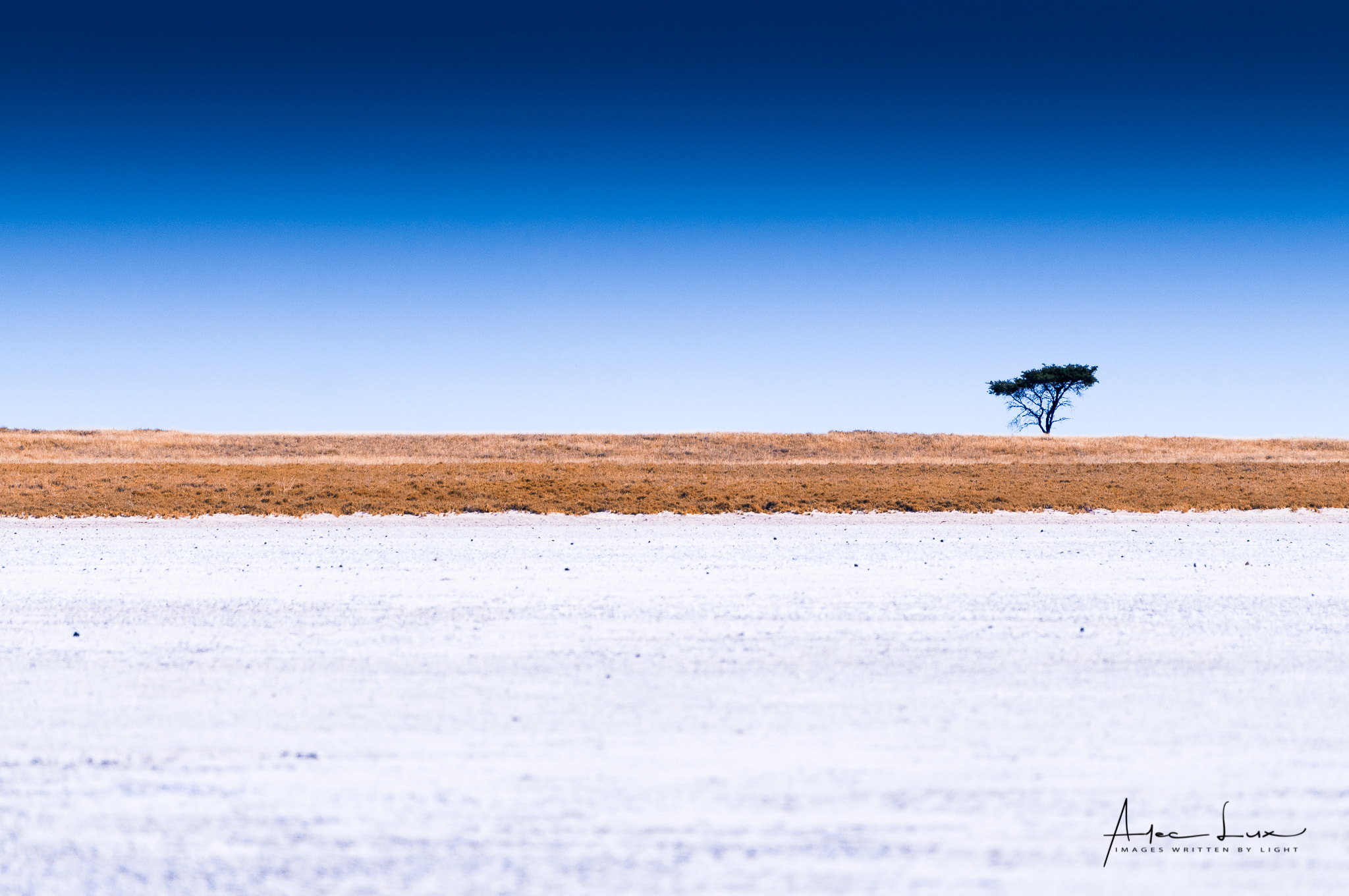 Nikon AF-S Nikkor 70-200mm F2.8G ED VR II sample photo. Makgadikgadi saltpan - the edge photography