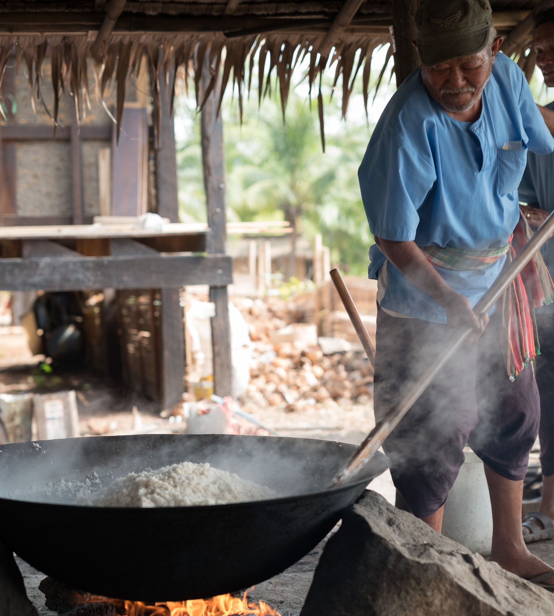 Leica APO-Summicron-M 50mm F2 ASPH sample photo. Traditional rice cooking photography