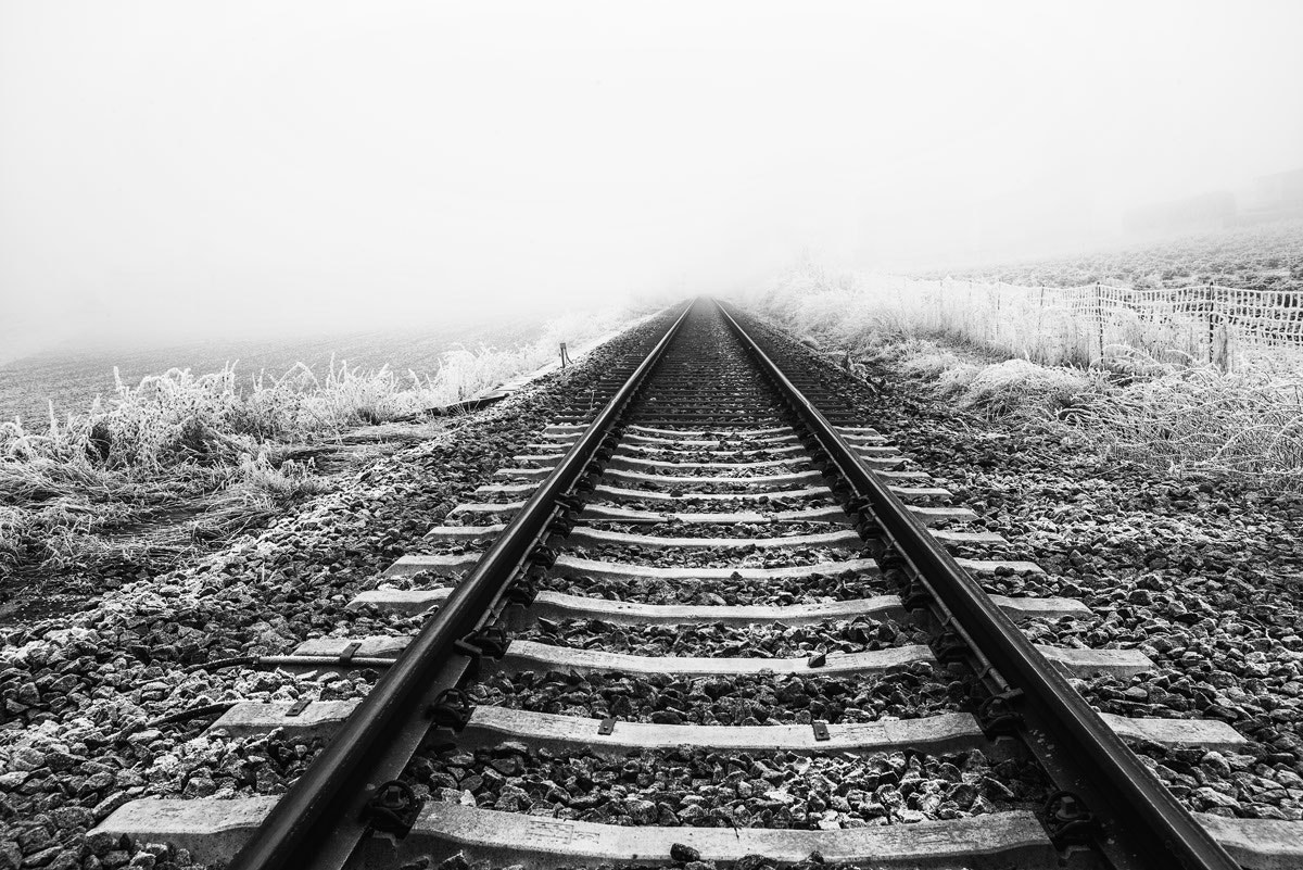 Summicron-M 1:2/35 ASPH. sample photo. On track photography