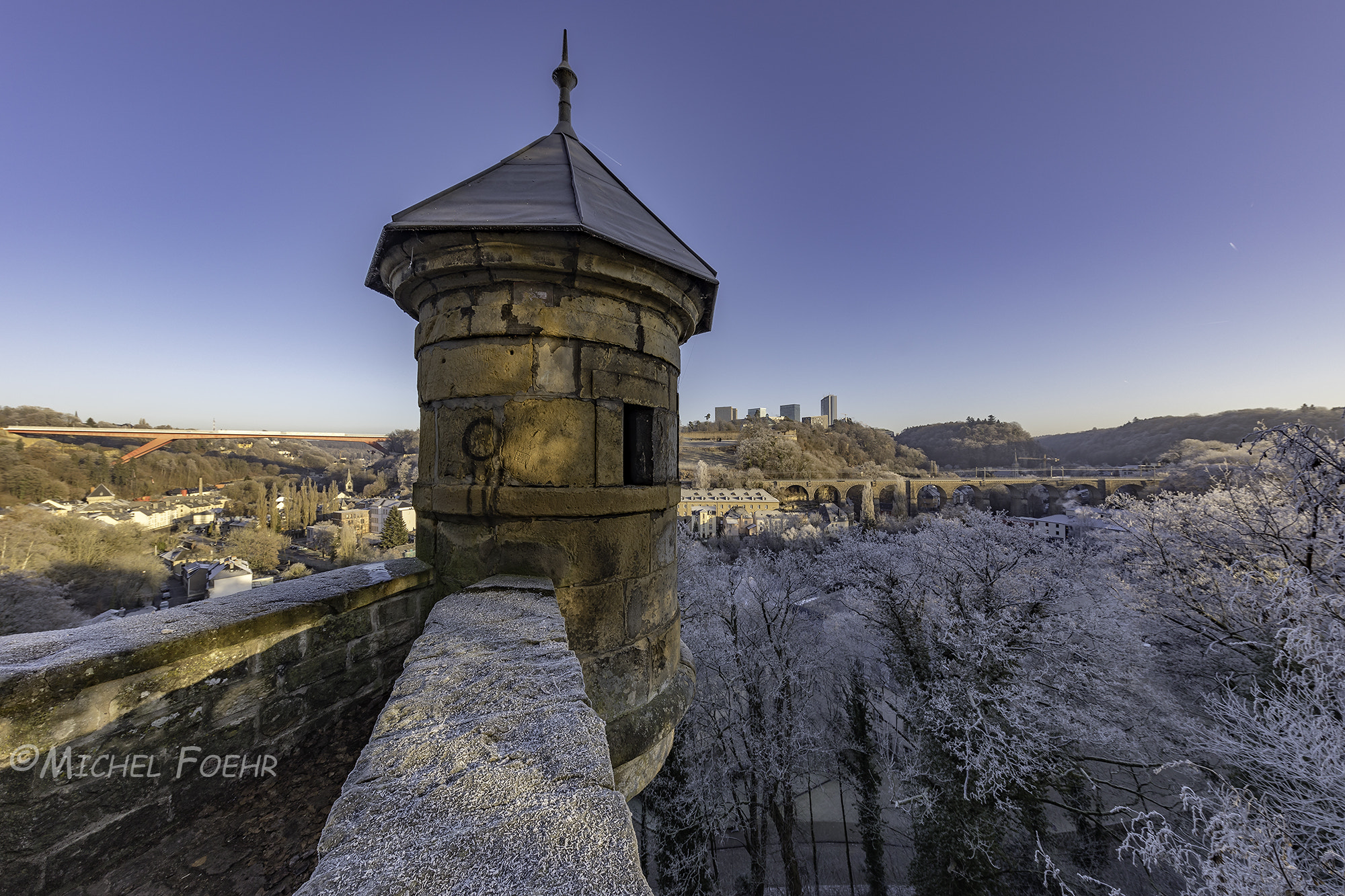 Canon EF 11-24mm F4L USM sample photo. Fortification wall photography