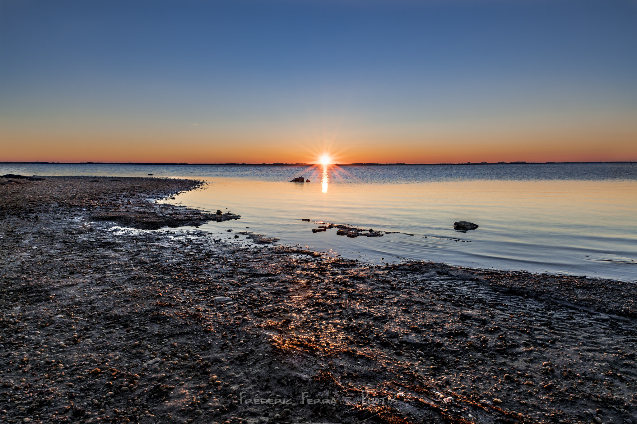Sigma 24-70mm F2.8 EX DG Macro sample photo. Sunset for new years ! photography