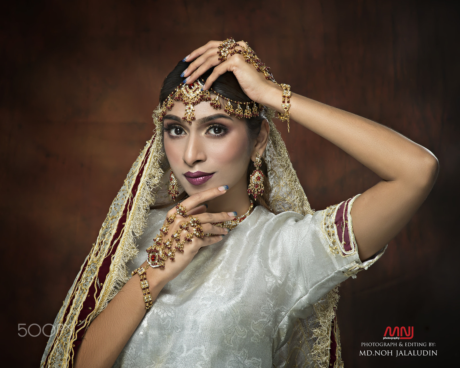Nikon D800E + Sigma 85mm F1.4 EX DG HSM sample photo. The saree girl-ramah vashinie photography