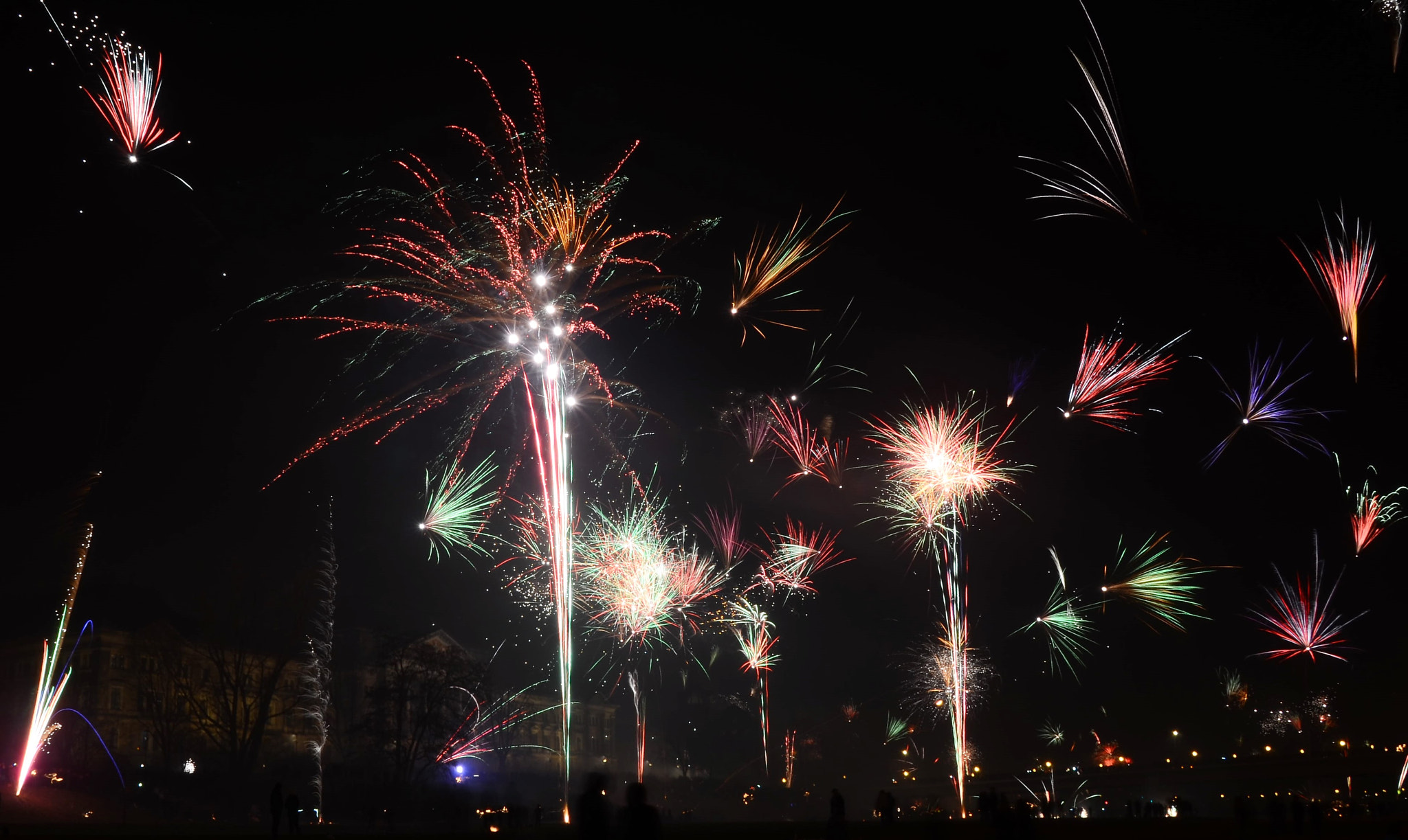 Nikon D7000 + Tamron 16-300mm F3.5-6.3 Di II VC PZD Macro sample photo. New year fireworks photography