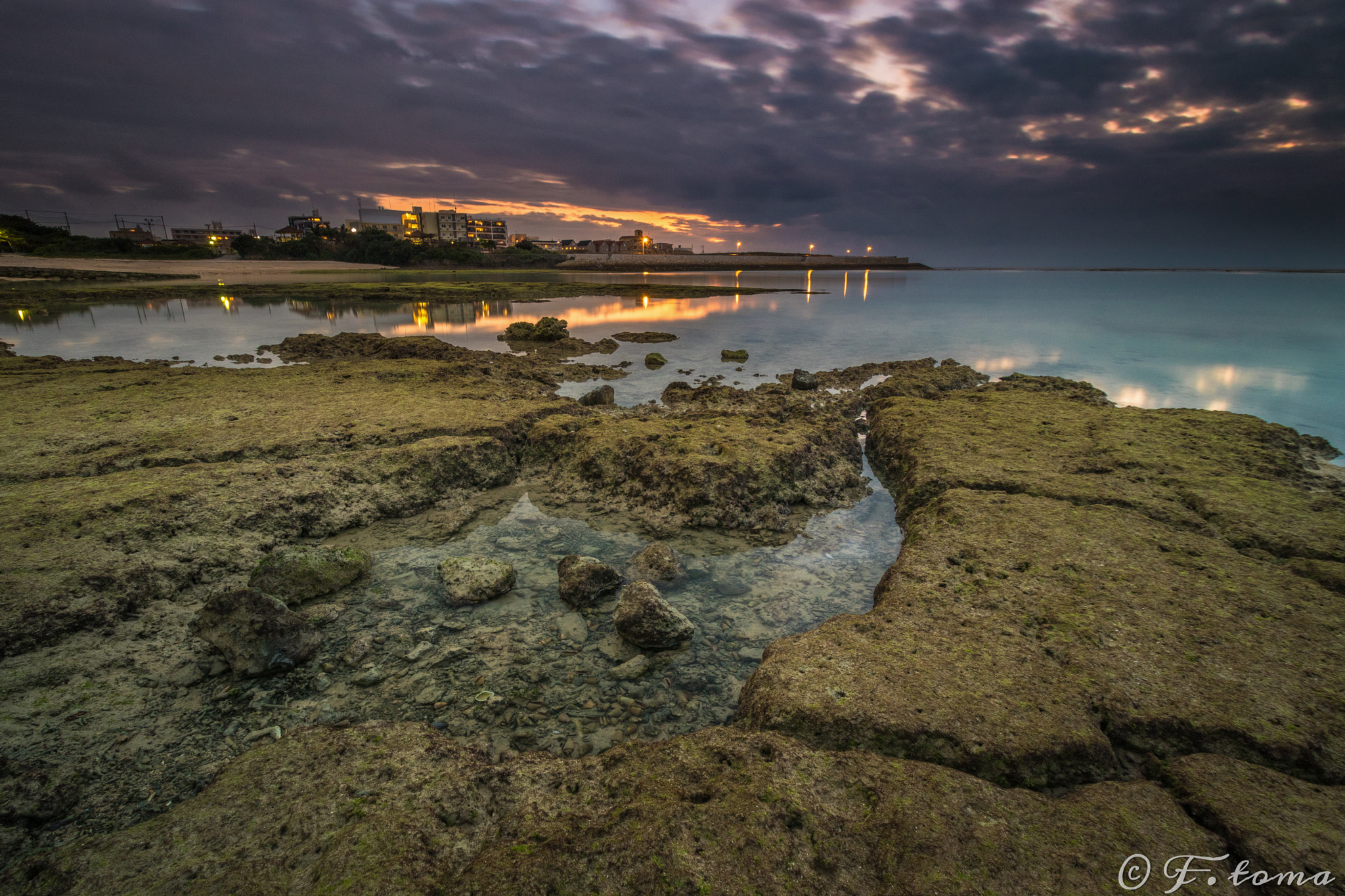 Sigma 10-20mm F3.5 EX DC HSM sample photo. Surrounded dusk photography