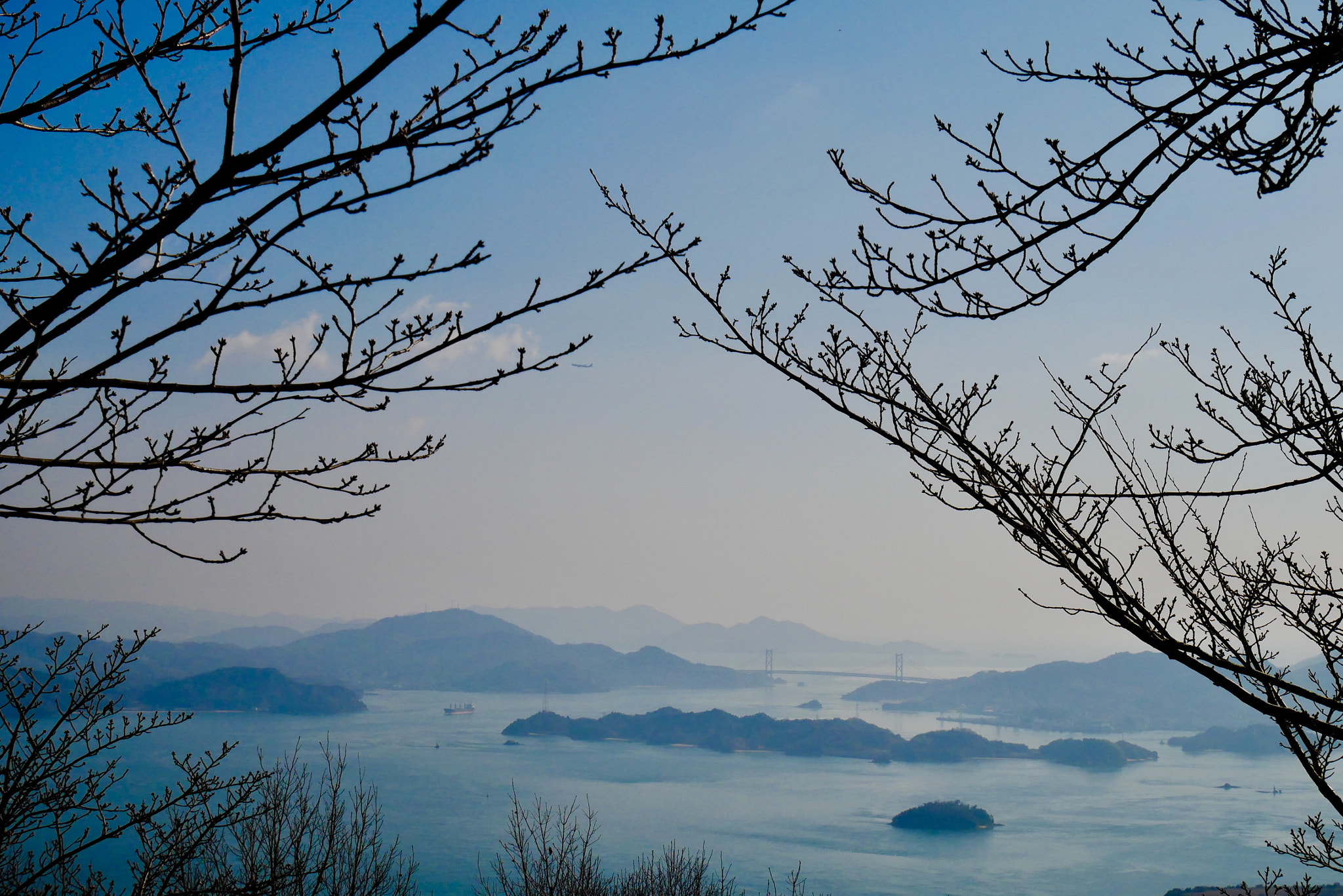 Panasonic Lumix DMC-GX85 (Lumix DMC-GX80 / Lumix DMC-GX7 Mark II) sample photo. 瀬戸内海の朝 morning, setonaikai photography