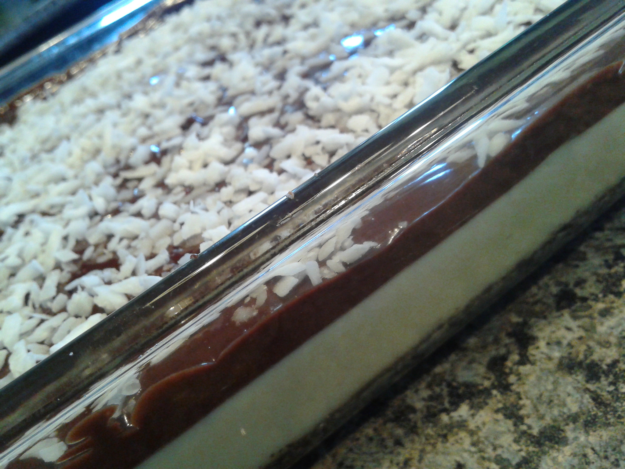 Samsung Galaxy Core sample photo. Chocolate coconut cream dessert photography