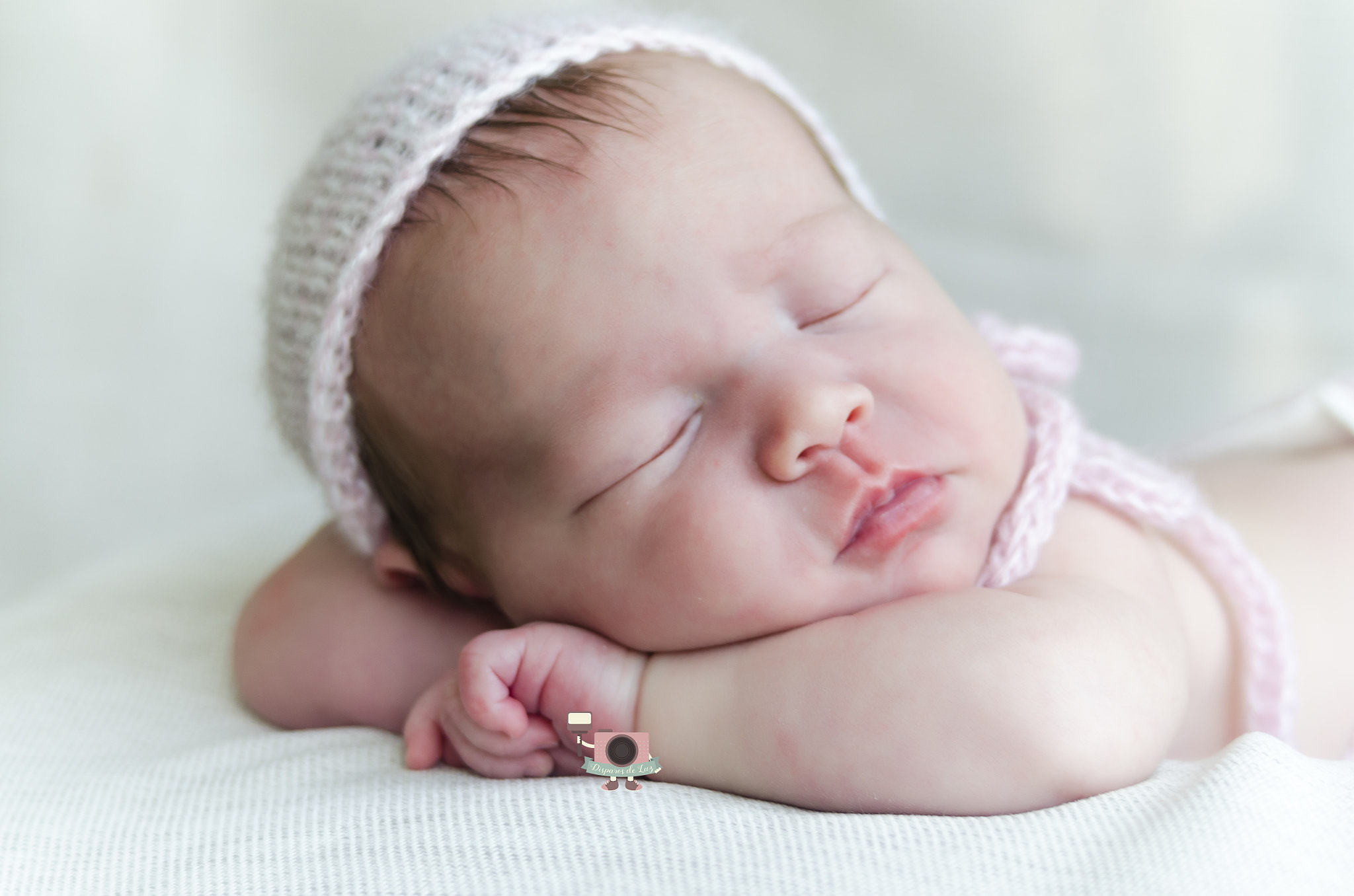 AF Zoom-Nikkor 35-70mm f/3.3-4.5 sample photo. Sleep baby photography