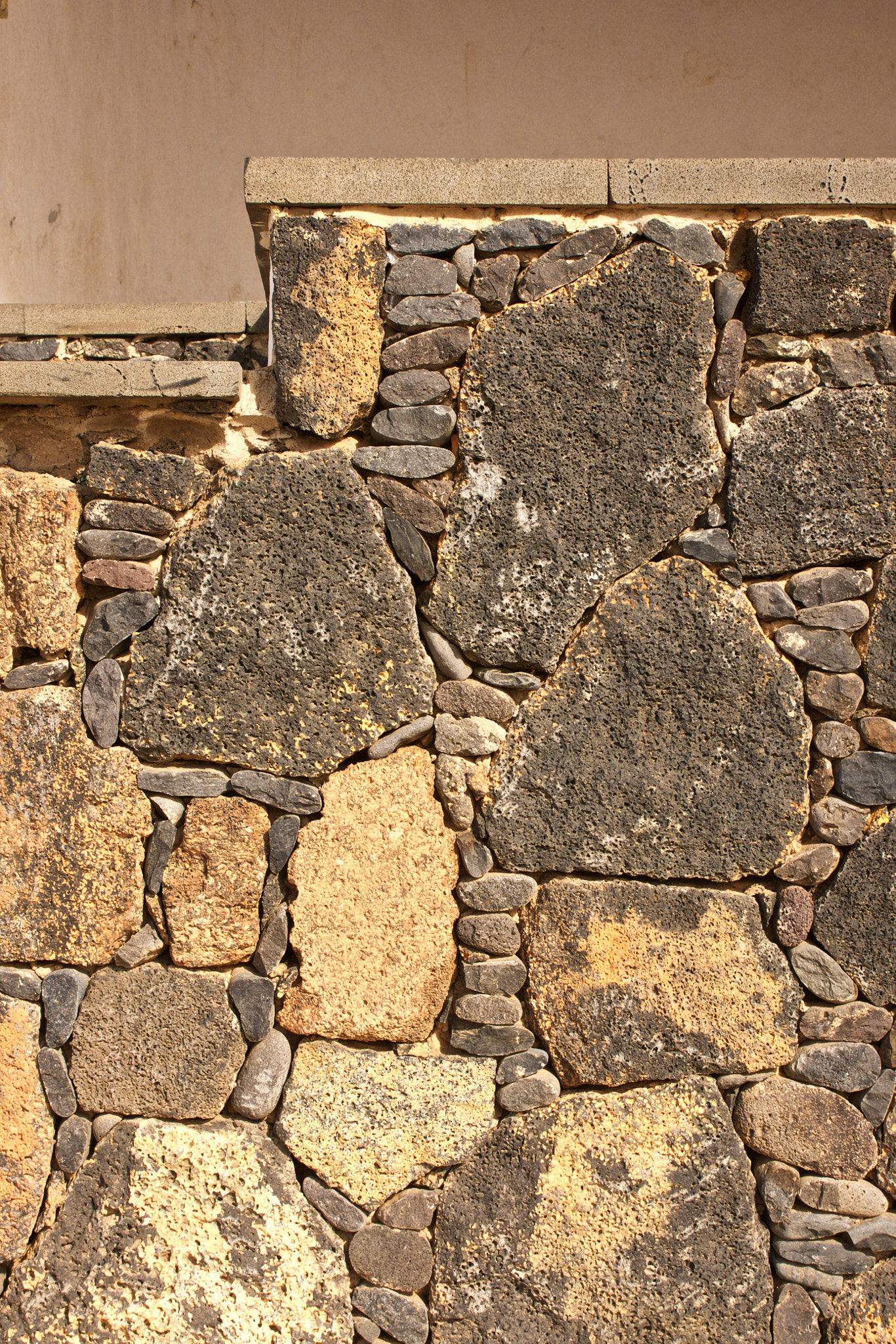 Sony Alpha DSLR-A700 sample photo. The wall photography