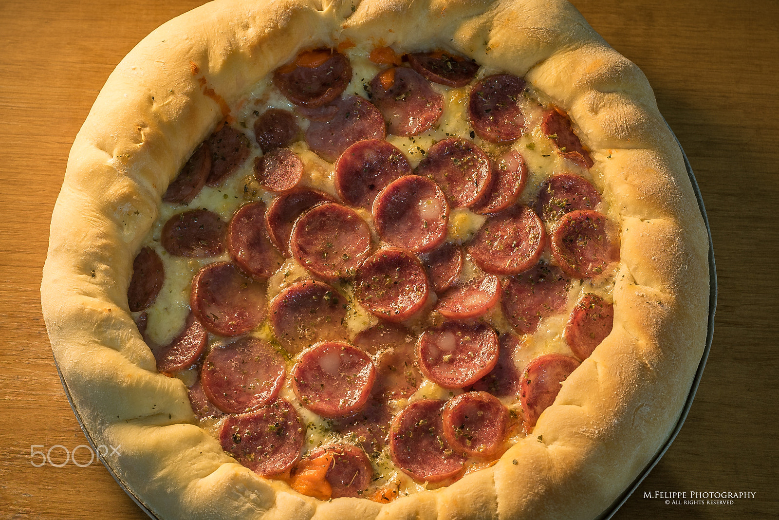 Sony a7S II + Sony DT 50mm F1.8 SAM sample photo. Pepperoni pizza photography