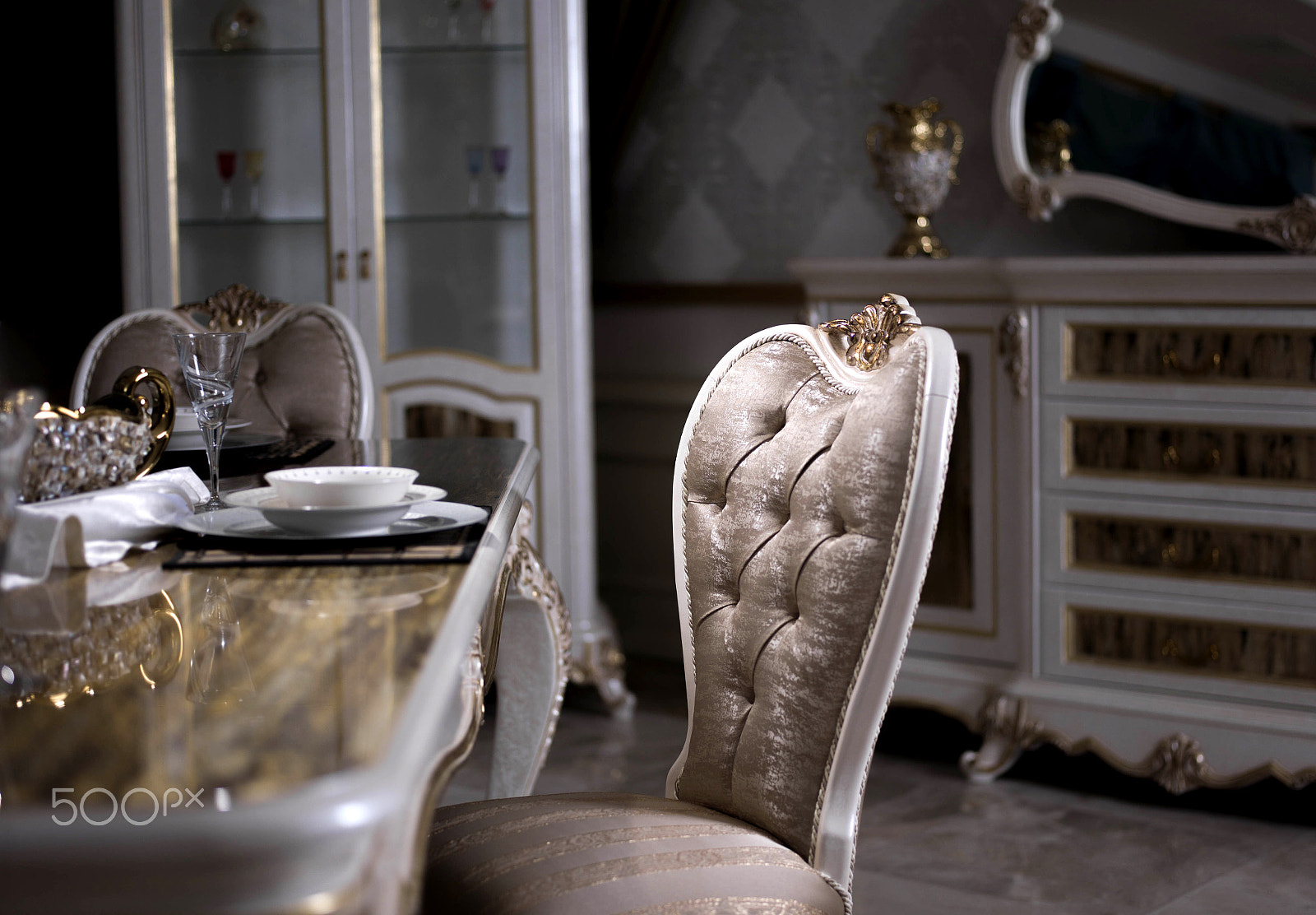 HC 80 sample photo. Detailed chair photography
