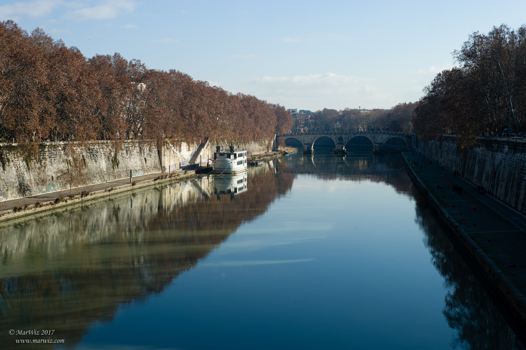 Summicron-M 1:2/50 sample photo. Fiumere tevere roma photography