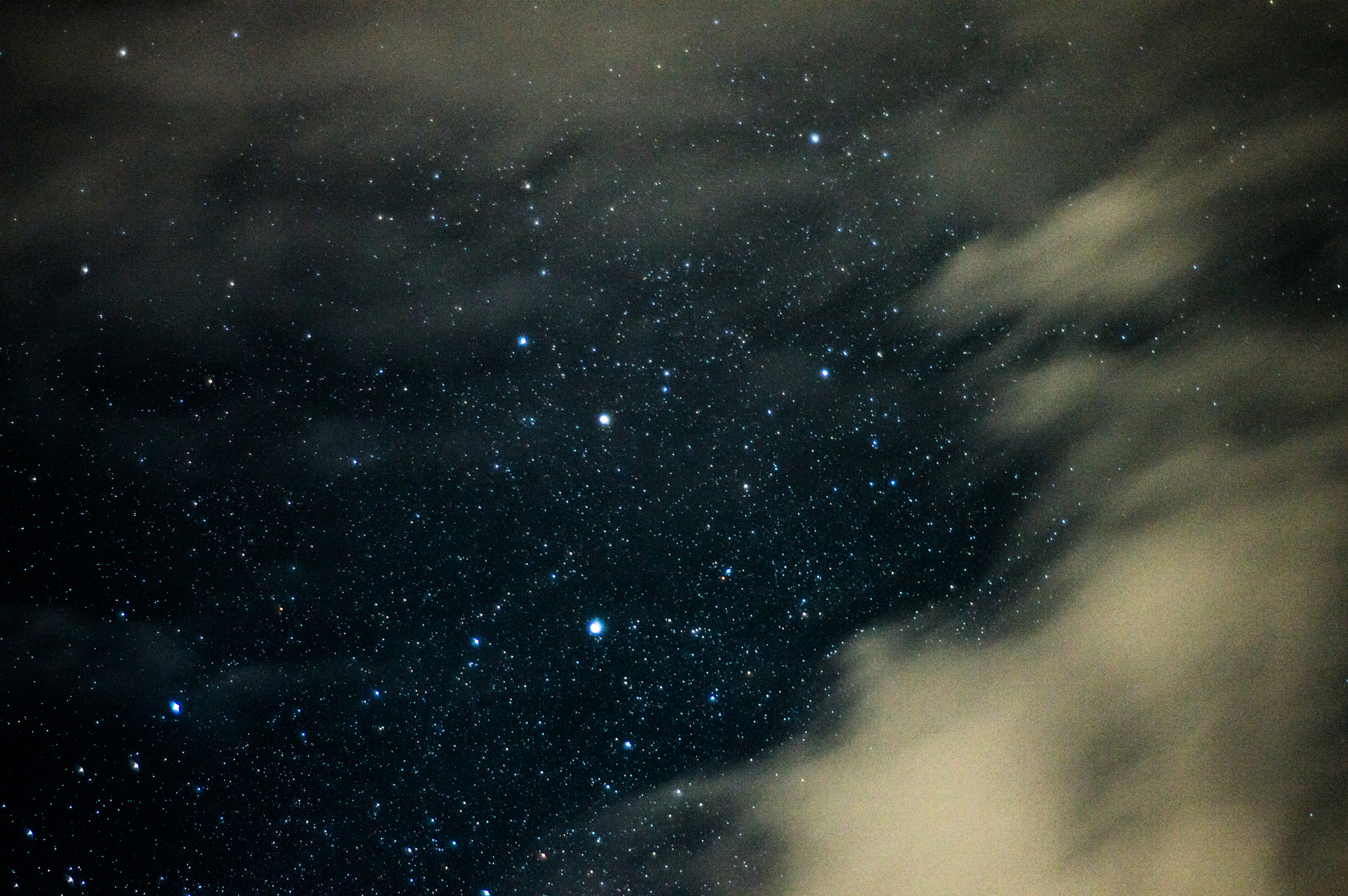 AF Nikkor 50mm f/1.8 sample photo. Dusty sky photography