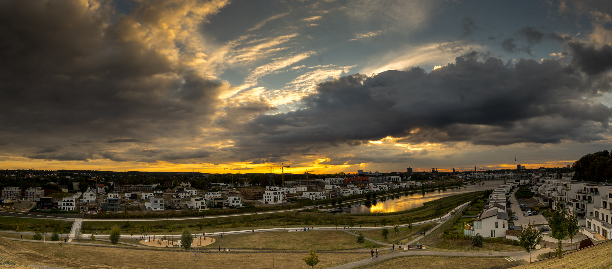 Canon EF 300mm f/2.8L sample photo. Pano photography