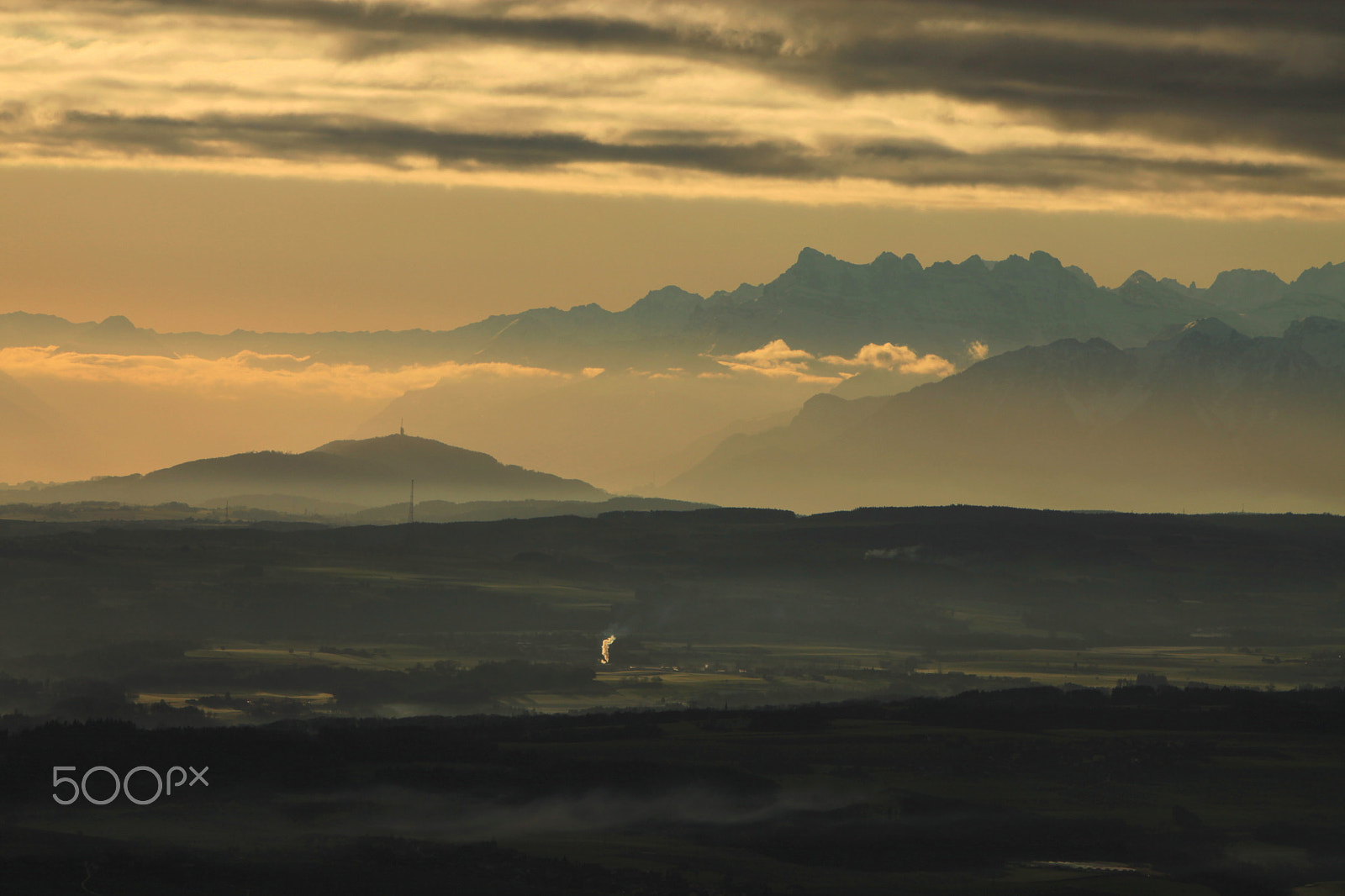 Canon EOS 5D Mark II + Canon EF 70-200mm F2.8L IS USM sample photo. Mountain morning (1) photography