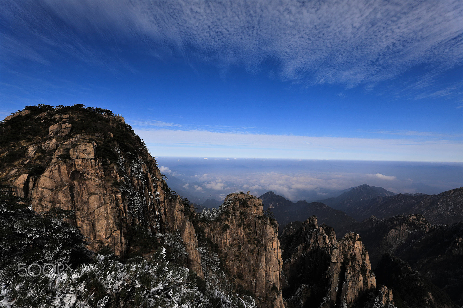Canon EOS 5D Mark IV + Canon EF 16-35mm F2.8L III USM sample photo. Day 4: sunny world of mount huangshan (1) photography