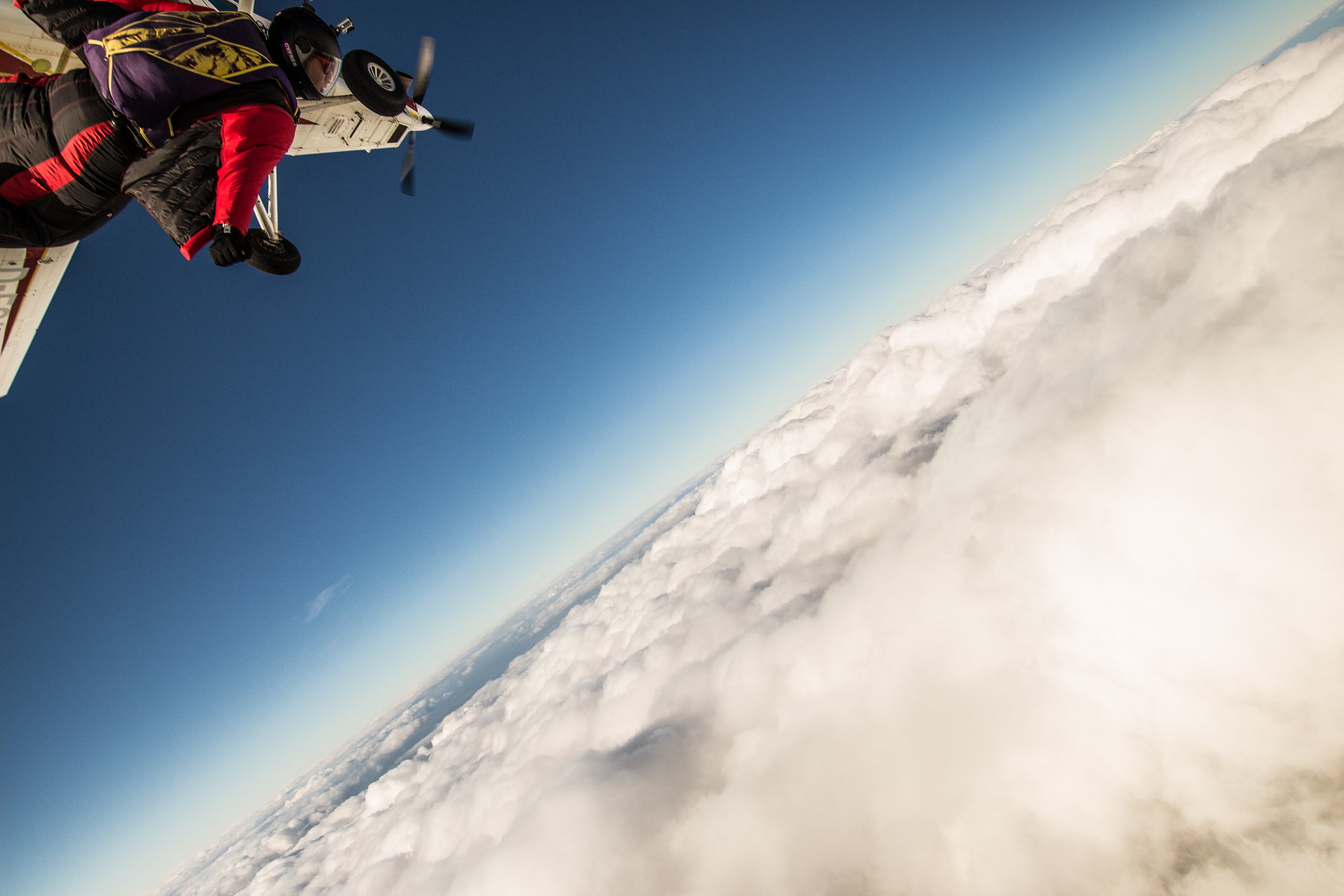 Canon EOS 700D (EOS Rebel T5i / EOS Kiss X7i) + Sigma 10-20mm F3.5 EX DC HSM sample photo. Wingsuit exit photography