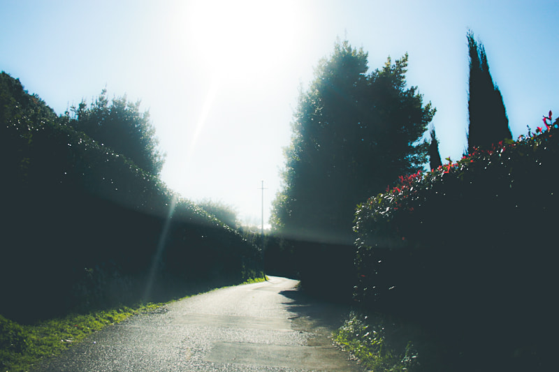 Canon EF-S 18-55mm F3.5-5.6 II sample photo. Street photography