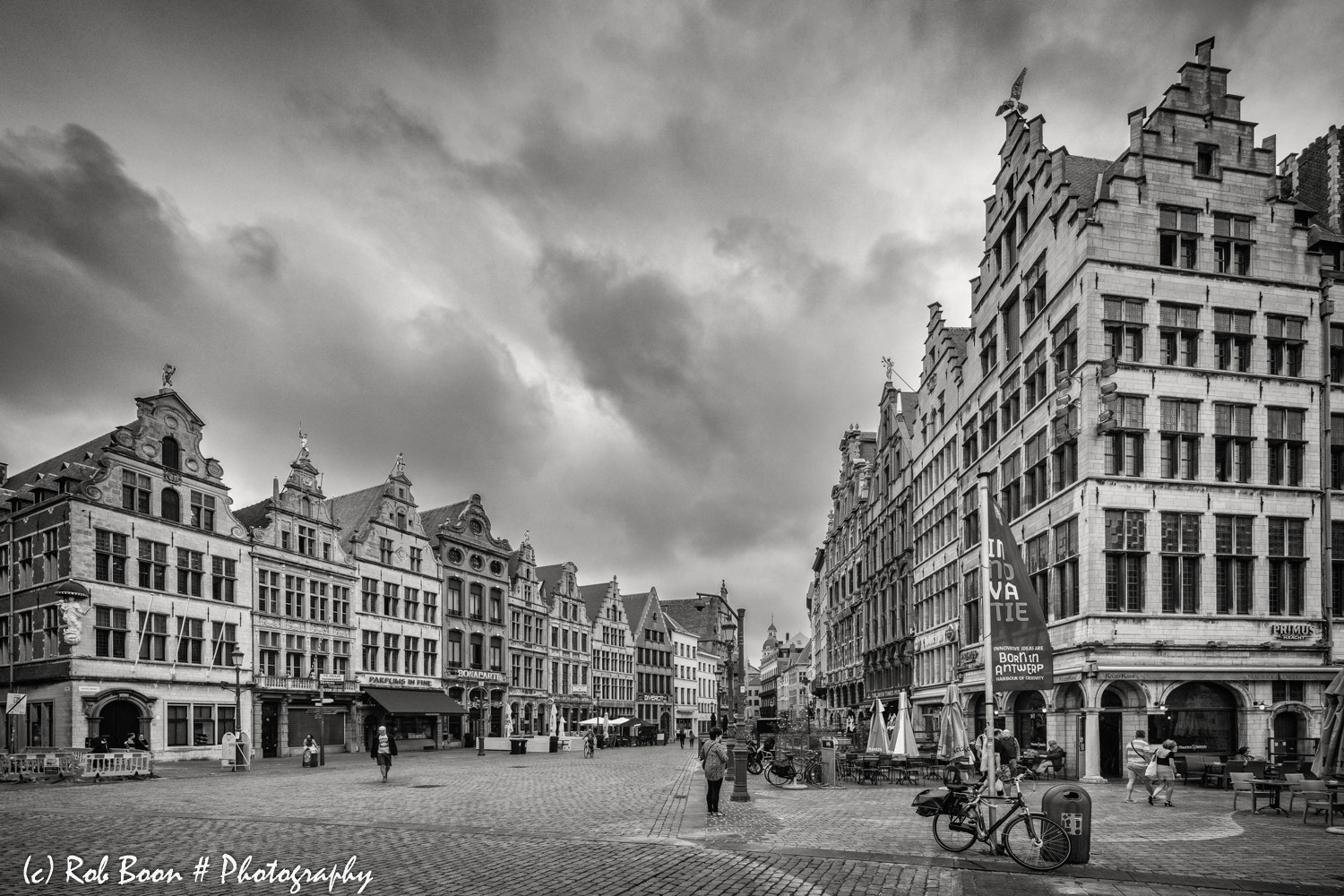 Canon EOS 5DS + Canon EF 16-35mm F4L IS USM sample photo. Grote markt, antwerpen 3 photography