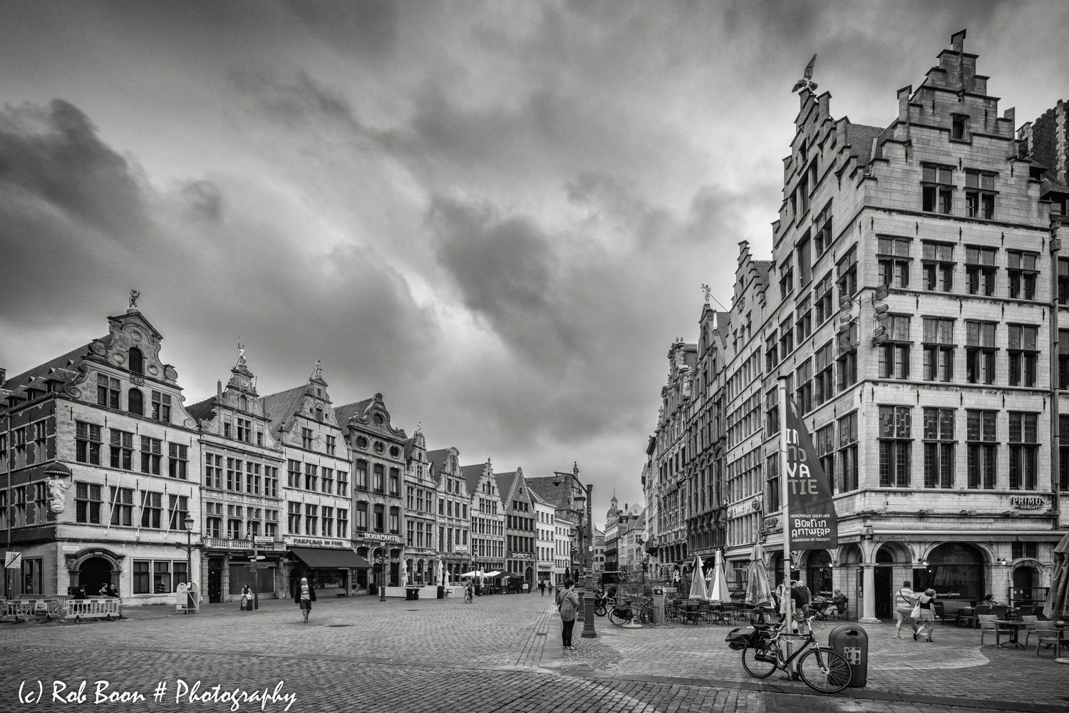 Canon EF 16-35mm F4L IS USM sample photo. Grote markt, antwerpen 3 photography