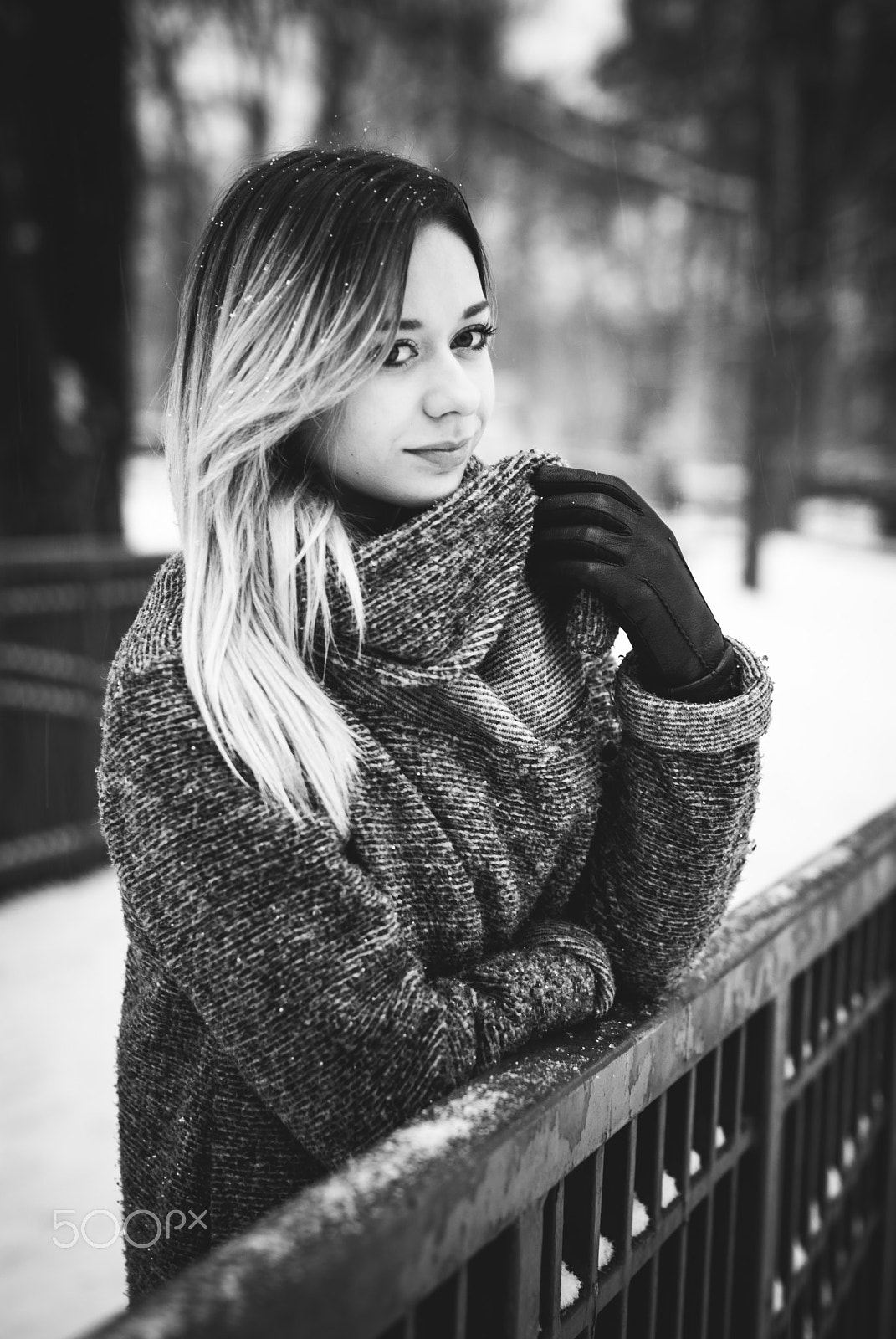 Nikon D200 sample photo. Winter girl photography