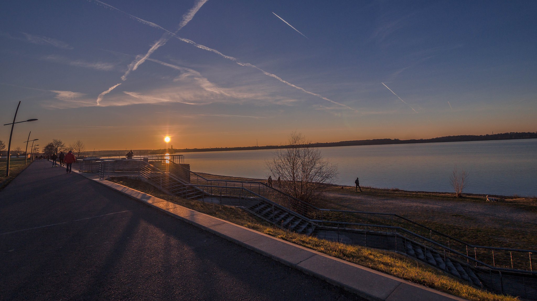 Sony SLT-A58 sample photo. Lake sidewalk sunset photography