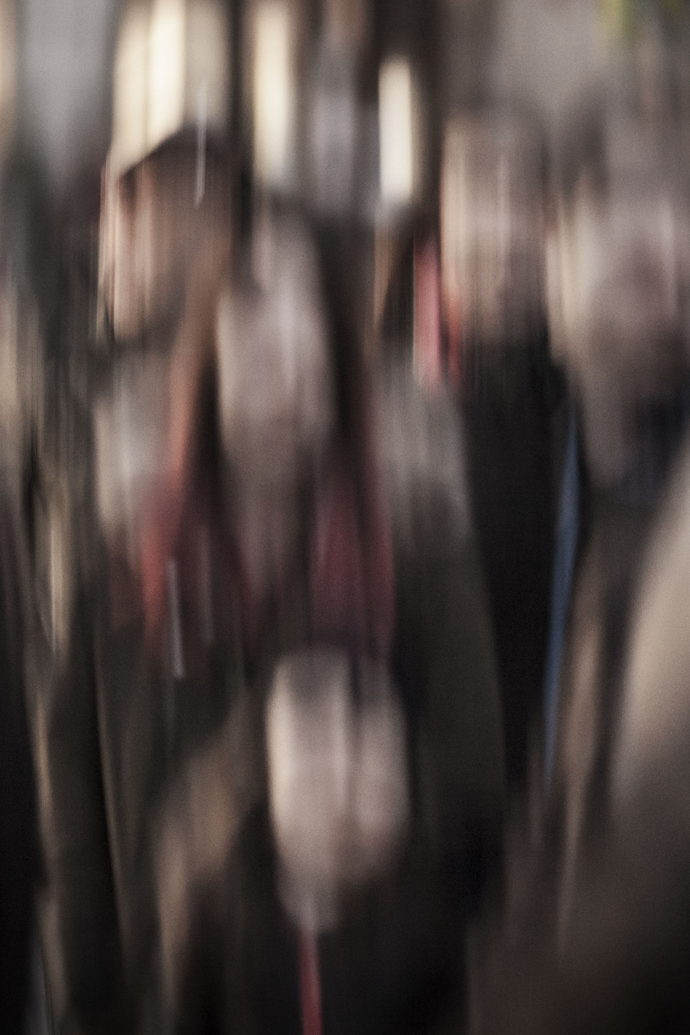 Canon EF 300mm F4L IS USM sample photo. Panning people #02 photography