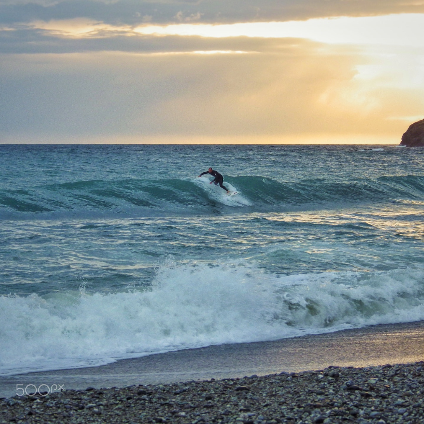 Pentax X-5 sample photo. The surfer photography