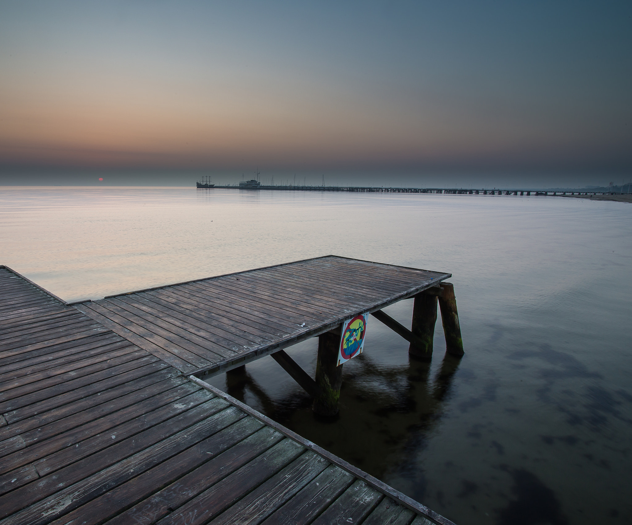 Sigma 17-35mm f/2.8-4 EX DG Aspherical HSM sample photo. Img photography