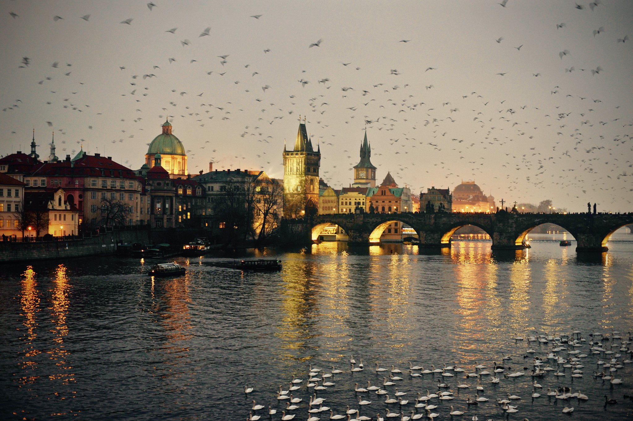 Nikon D700 + AF Nikkor 50mm f/1.8 sample photo. Prague photography