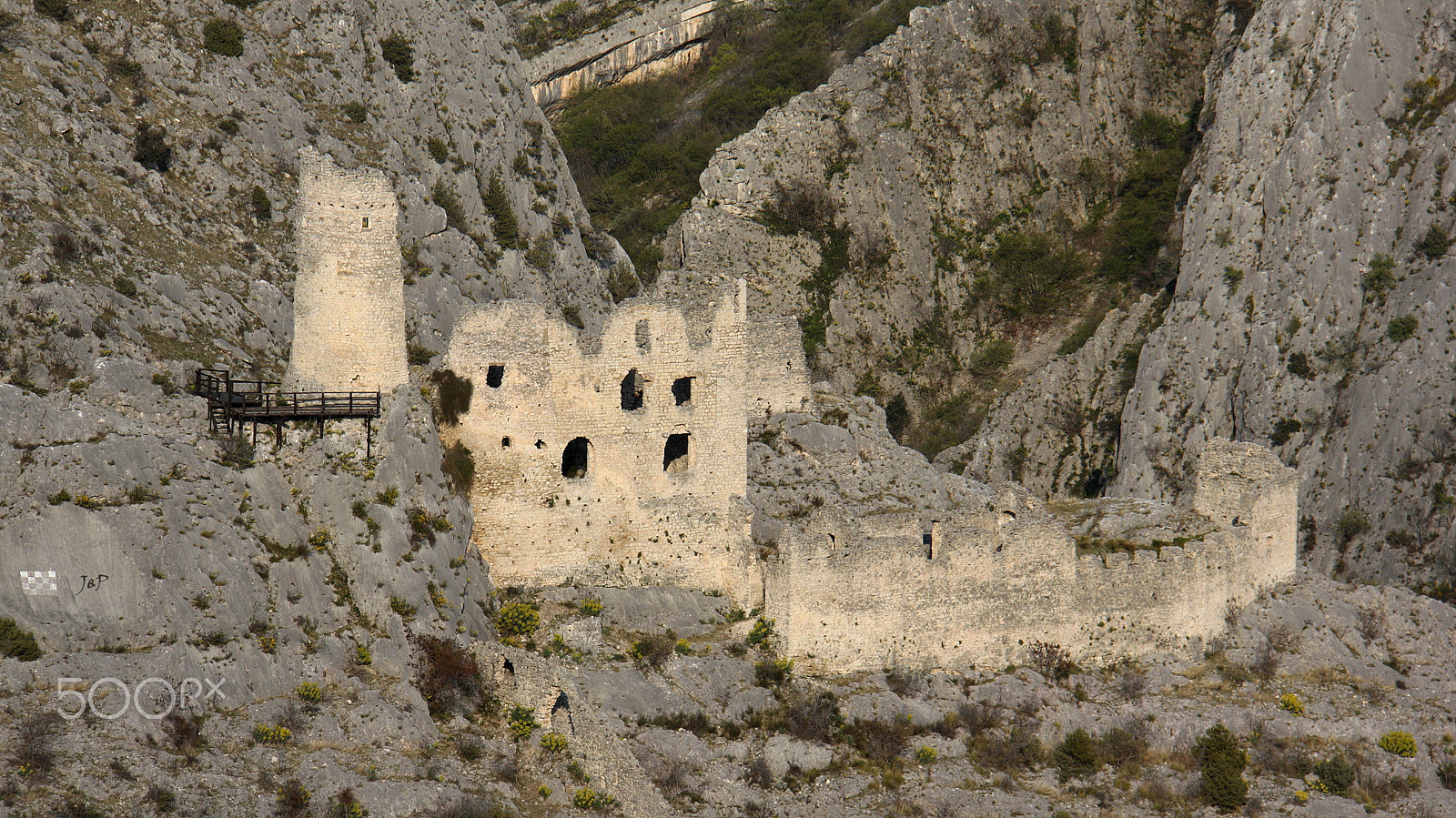 Canon EOS 1000D (EOS Digital Rebel XS / EOS Kiss F) sample photo. Fortress ključica, croatia photography