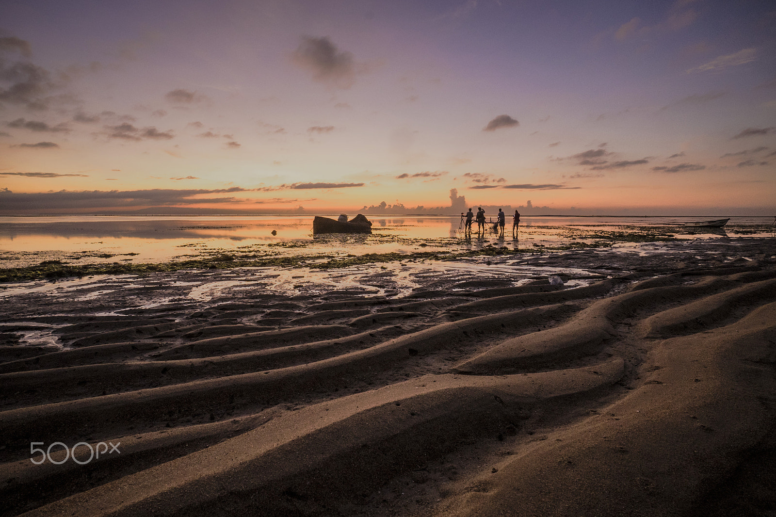 Sony a7 II + Sony E 10-18mm F4 OSS sample photo. Lovely sunrise... photography